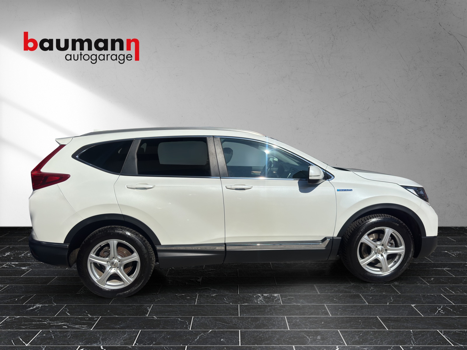 HONDA CR-V 2.0i MMD Hybrid Executive 4WD Automatic-image-4