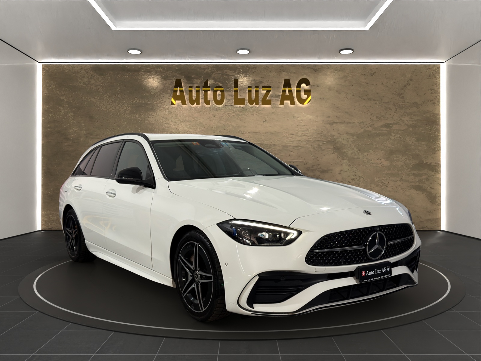 MERCEDES-BENZ C 220 d T 4Matic AMG Line-image-6