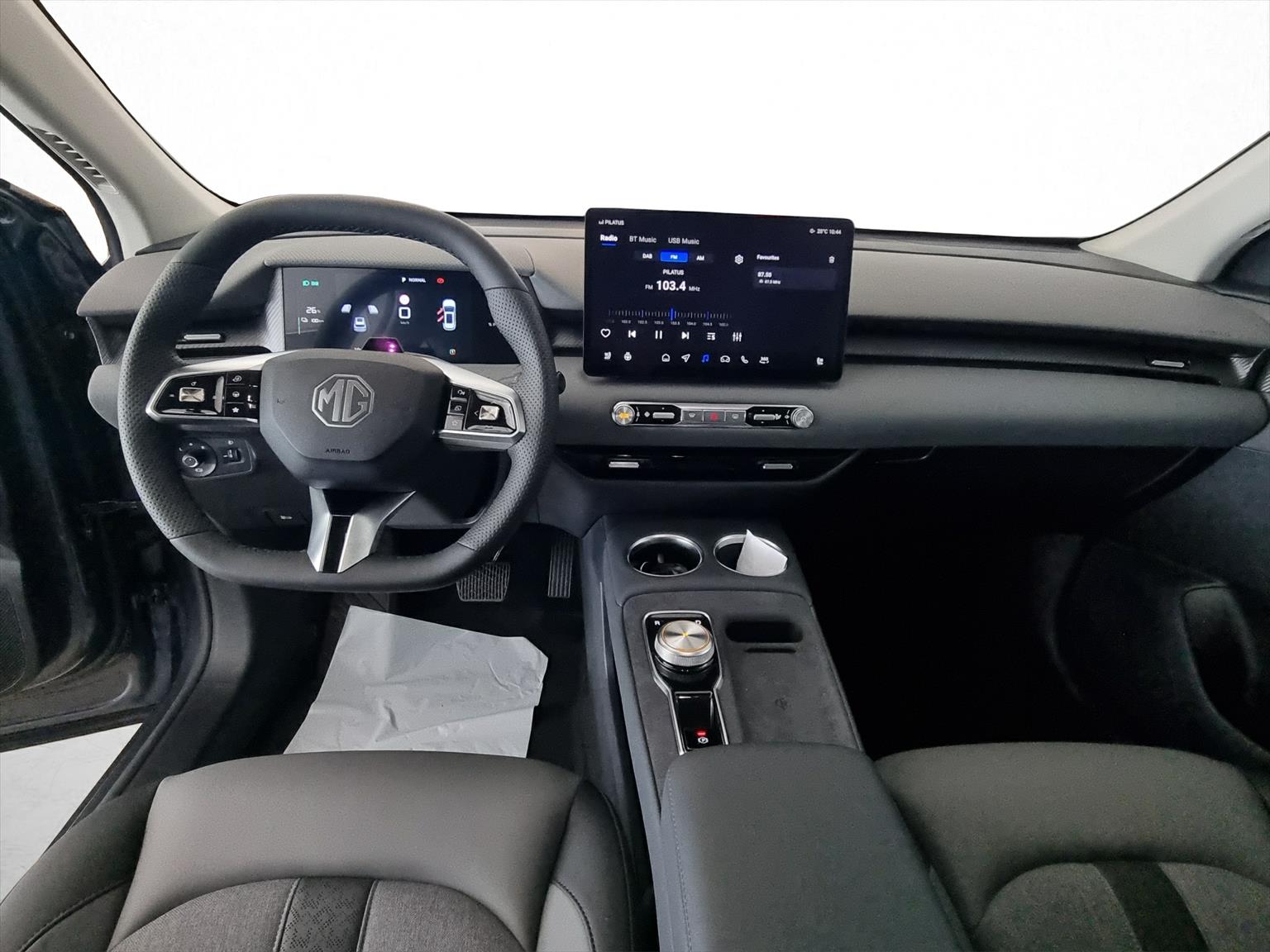 MG MG S5 EV 64kWh Luxury RWD-image-7