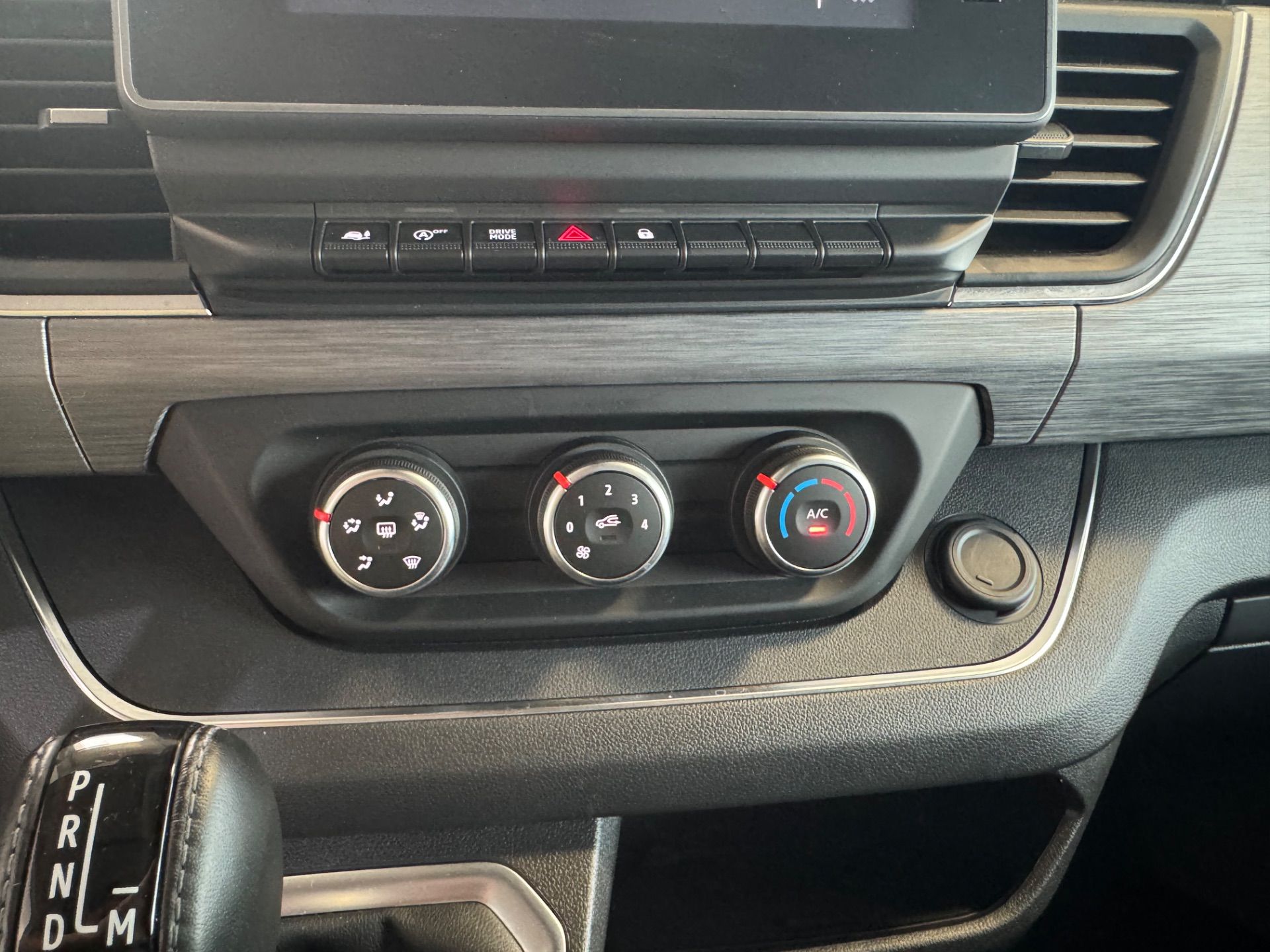 RENAULT Trafic Blue dCi 170 Spacenomad Iconic EDC-image-17