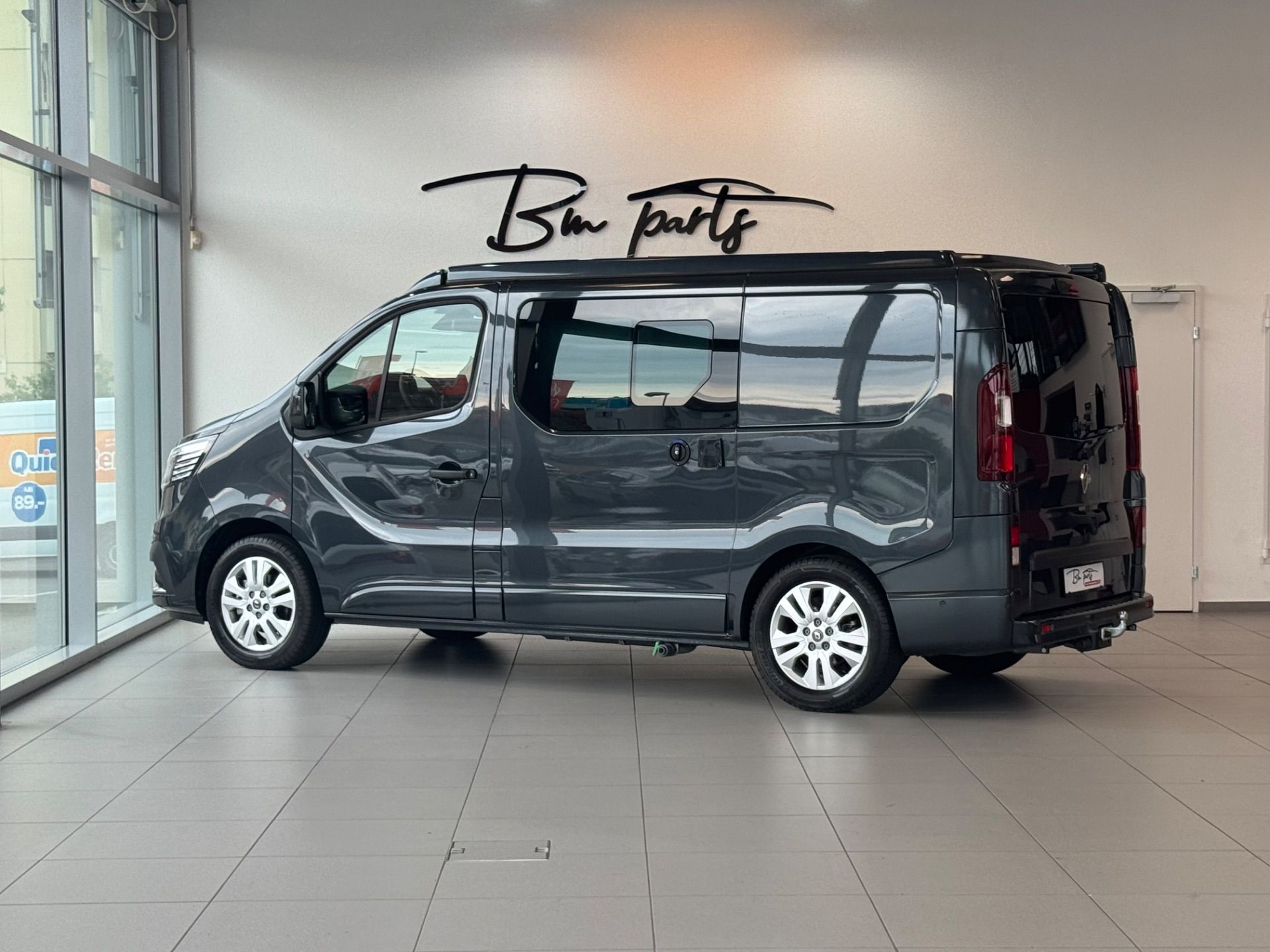RENAULT Trafic Blue dCi 170 Spacenomad Iconic EDC-showroom-element-3