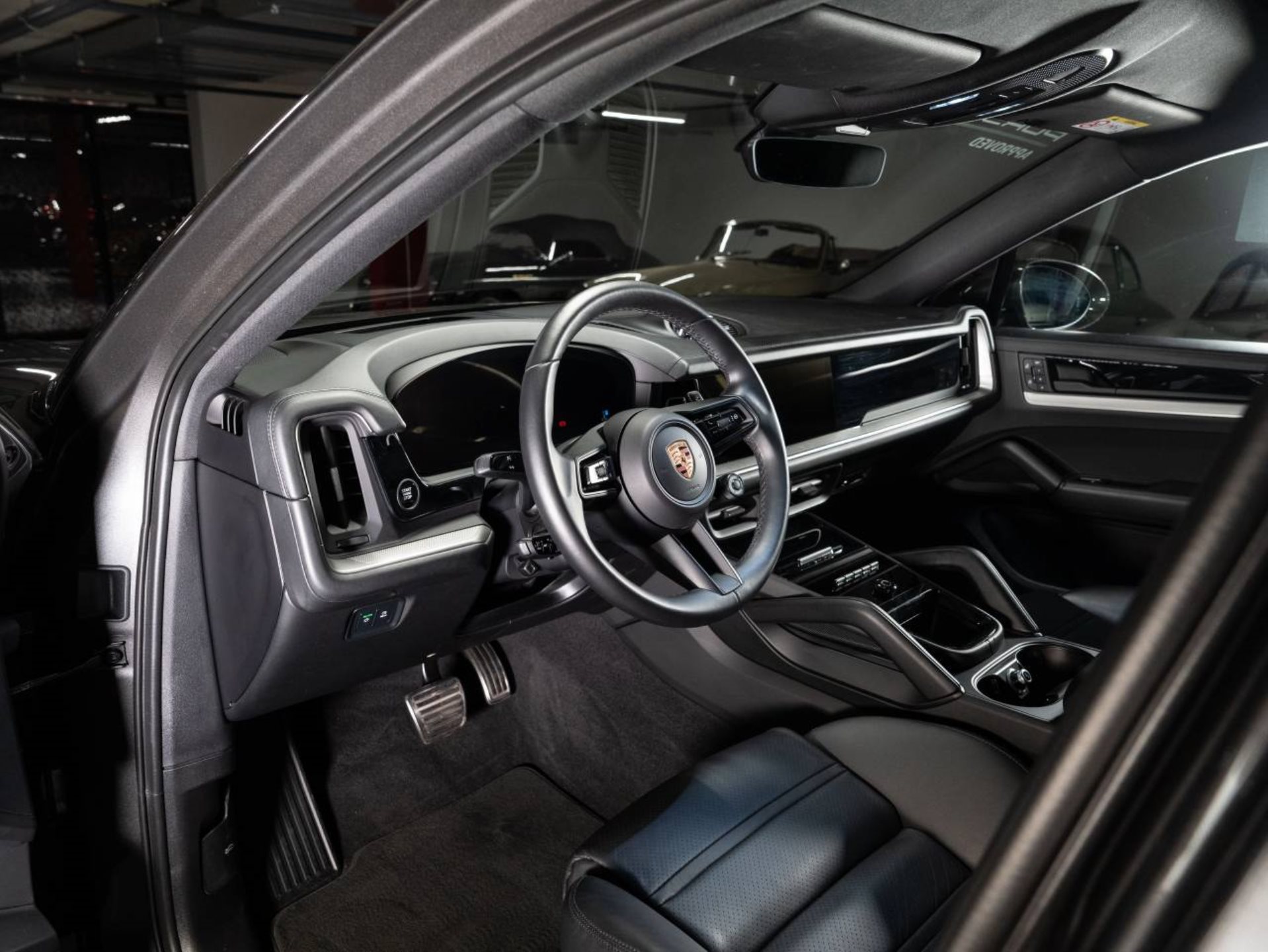 PORSCHE Cayenne S E-Hybrid Coupé-showroom-element-3