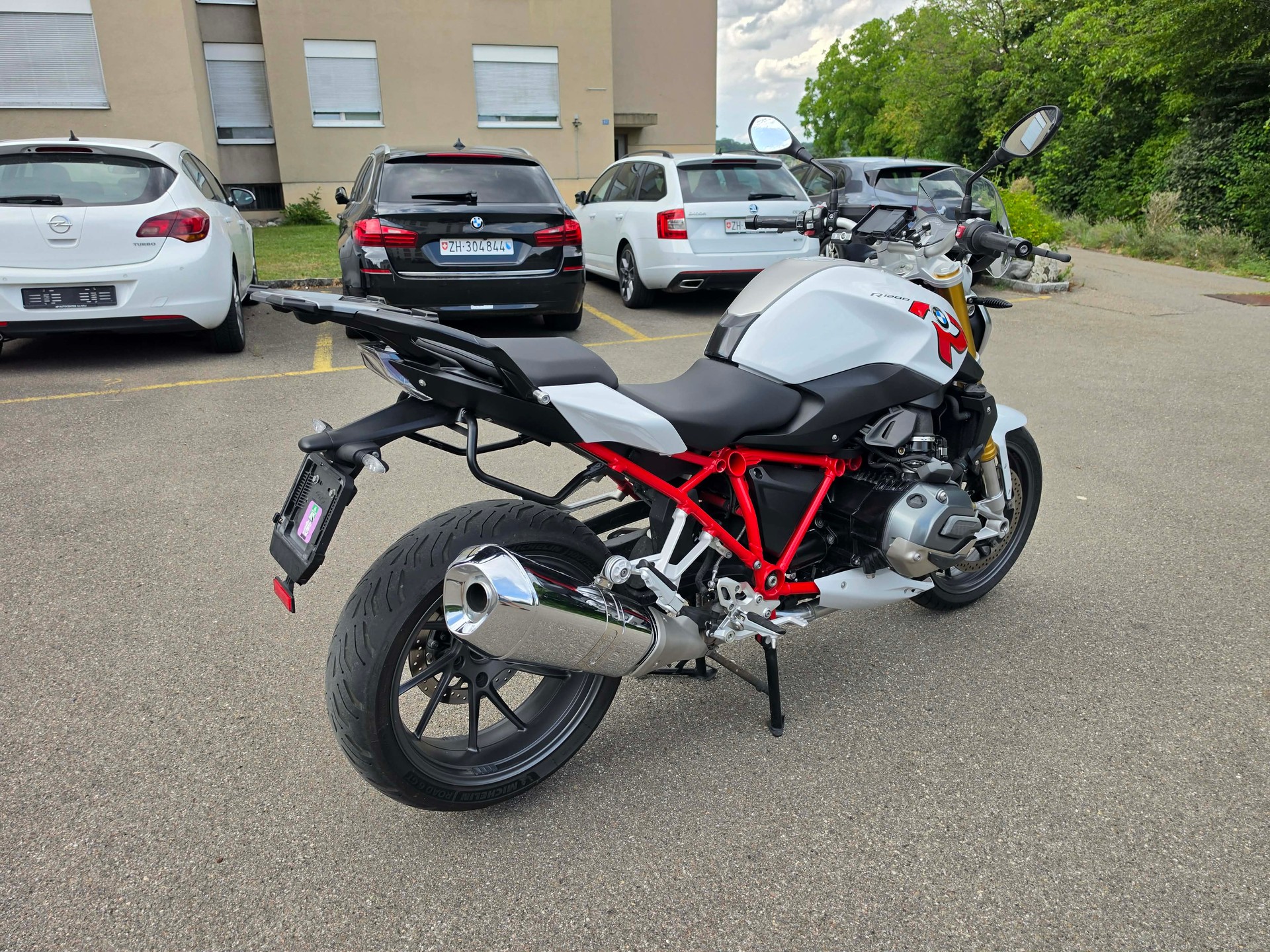 BMW R 1200 R ABS-image-3