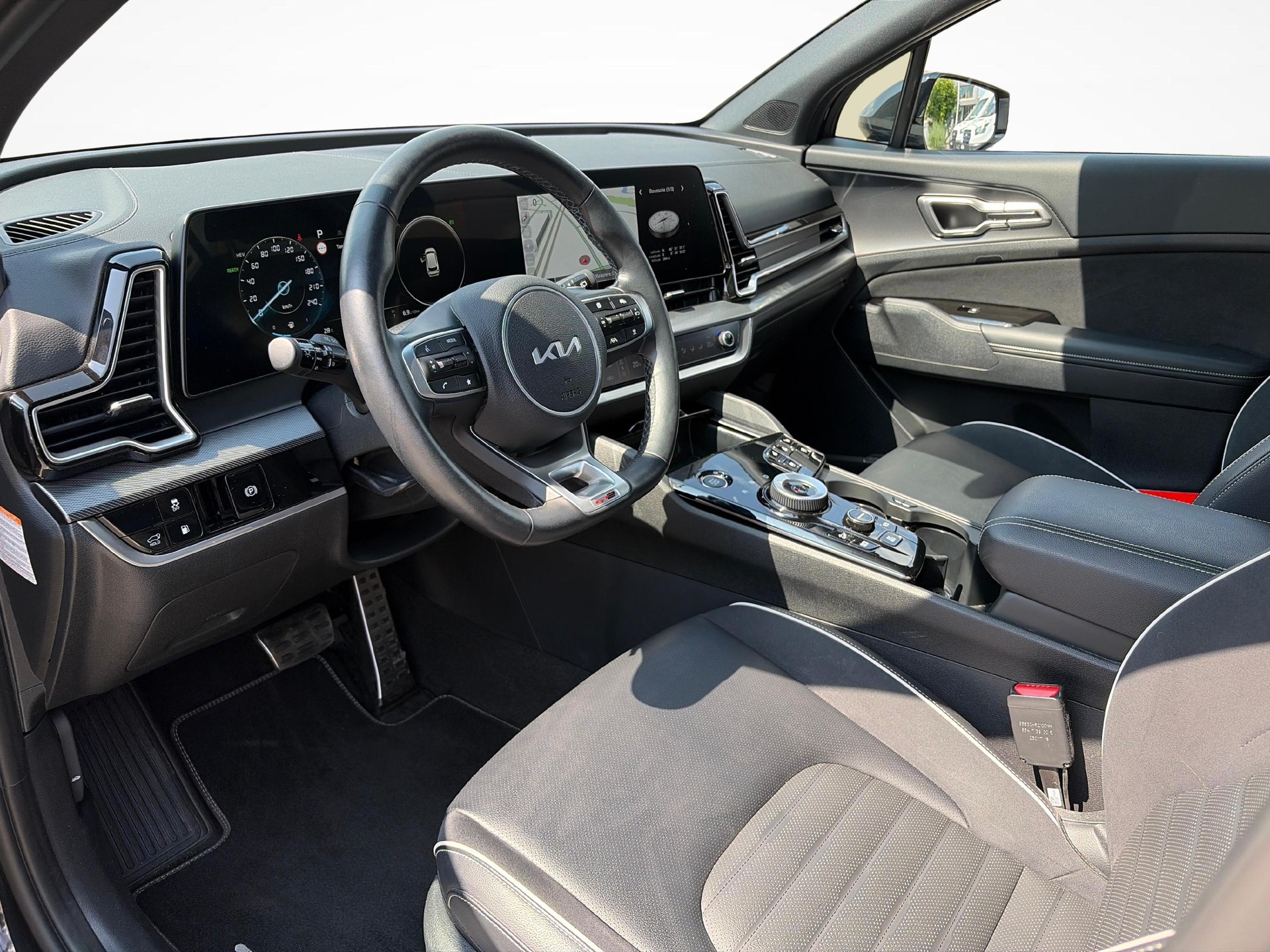 KIA Sportage 1.6 T-GDi PHEV GT-Line-image-9
