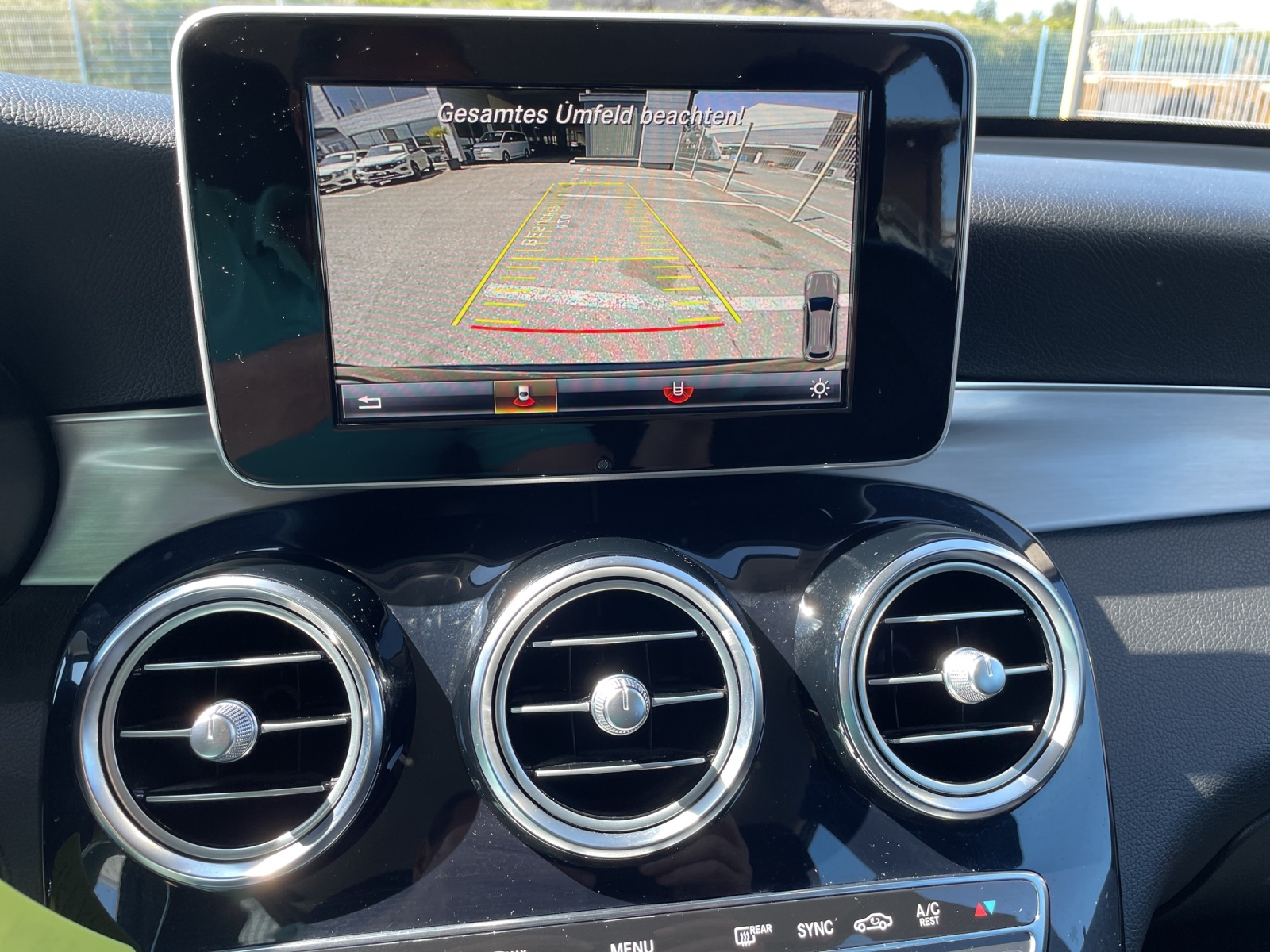 MERCEDES-BENZ GLC 250 d Exclusive 4Matic 9G-Tronic-image-12