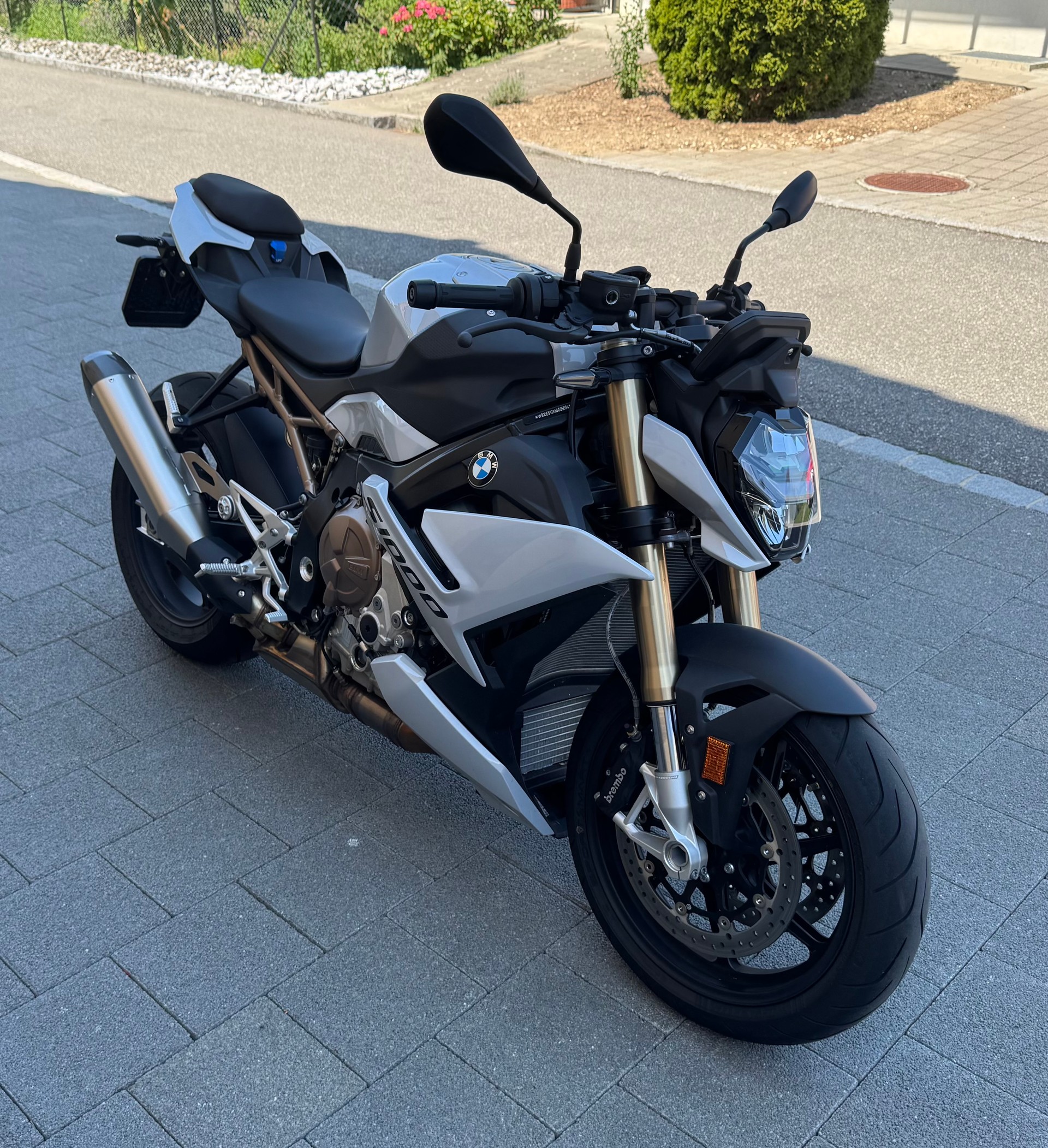 BMW S 1000 R-image-6