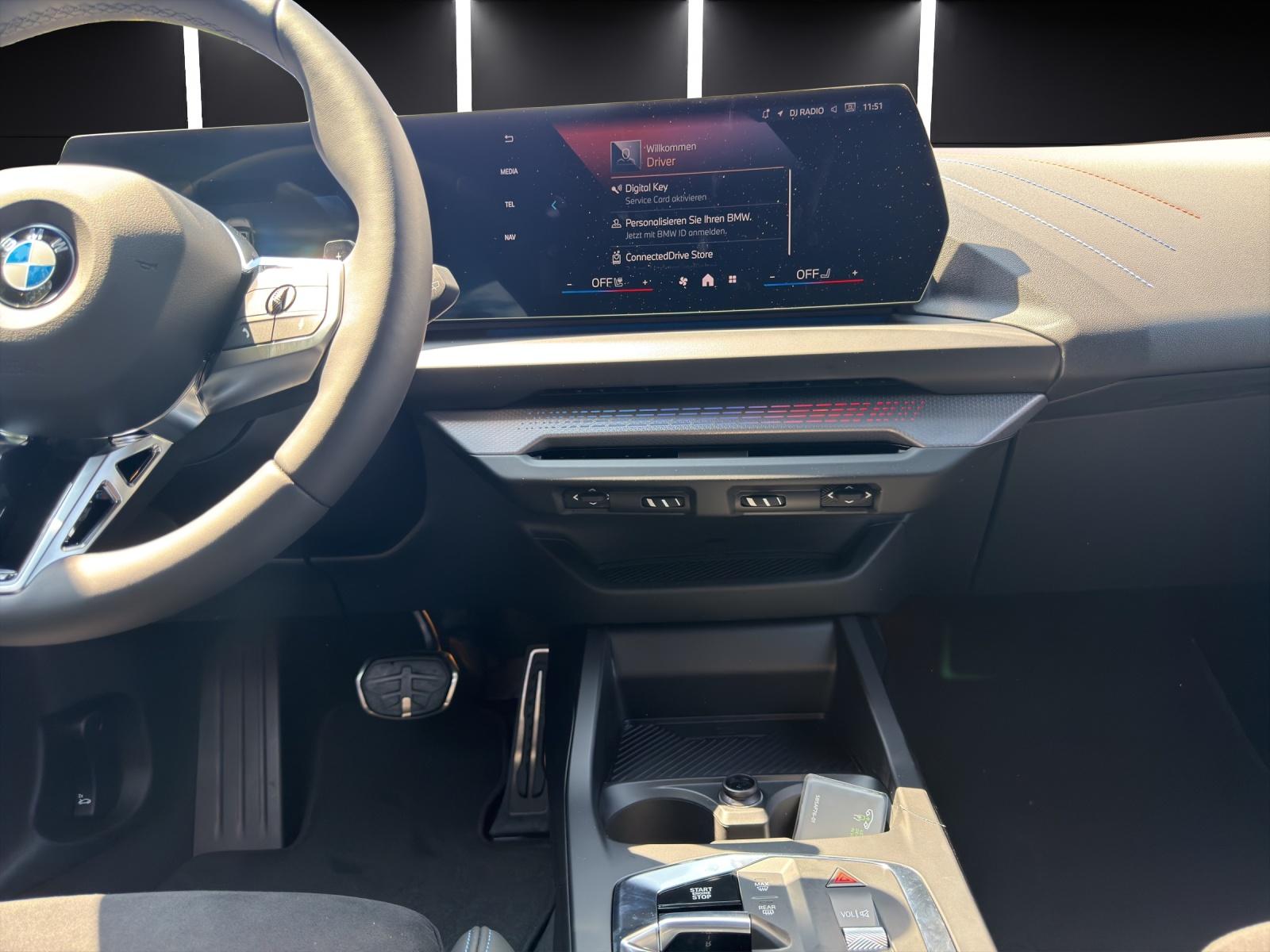 BMW 123 xDrive-image-12