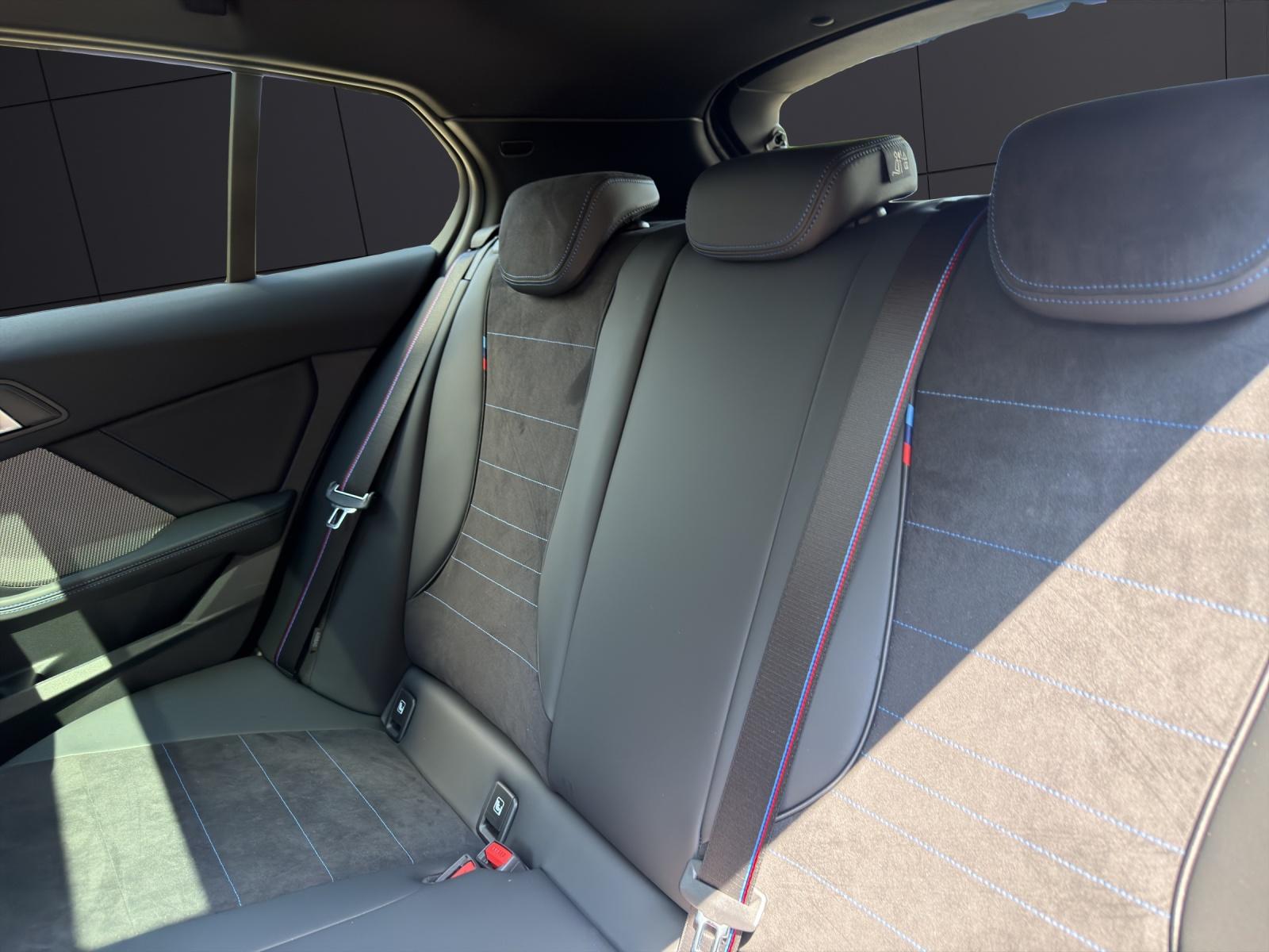 BMW 123 xDrive-image-13