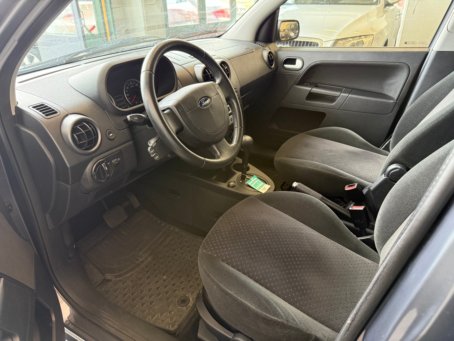 FORD Fusion 1.6 16V Trend-image-6