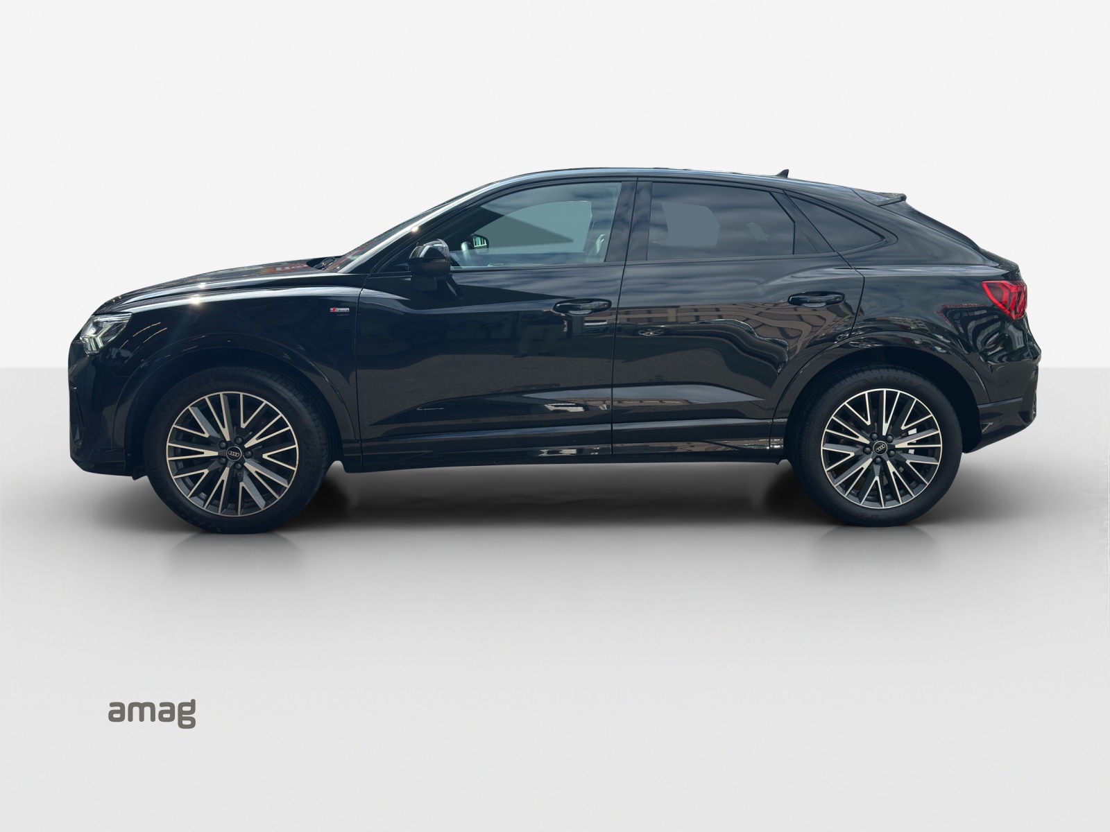 AUDI Q3 Sportback 40 TFSI S line quattro S-tronic-showroom-element-1