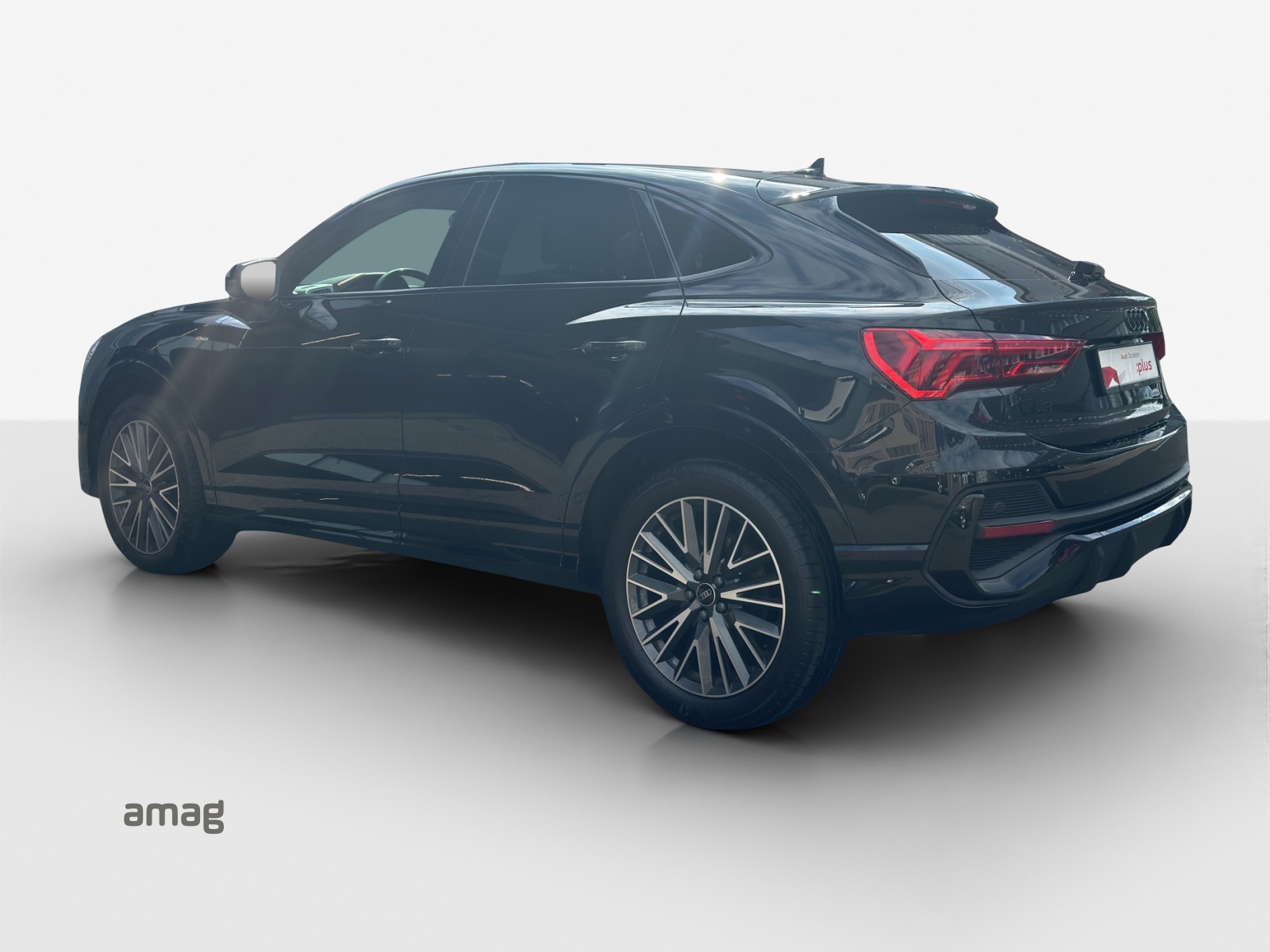 AUDI Q3 Sportback 40 TFSI S line quattro S-tronic-showroom-element-2
