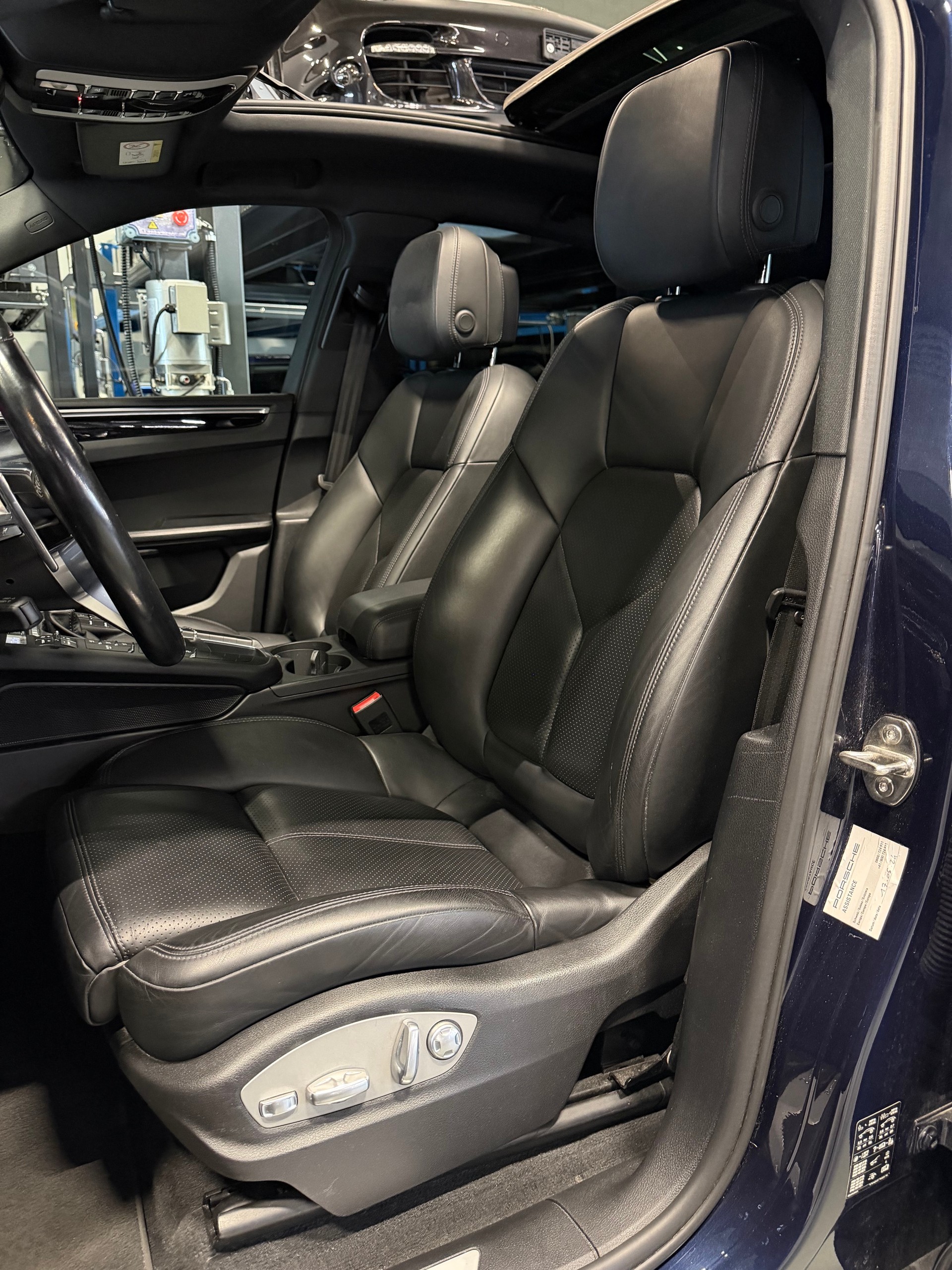 PORSCHE Macan S PDK *CH VHC*-image-8