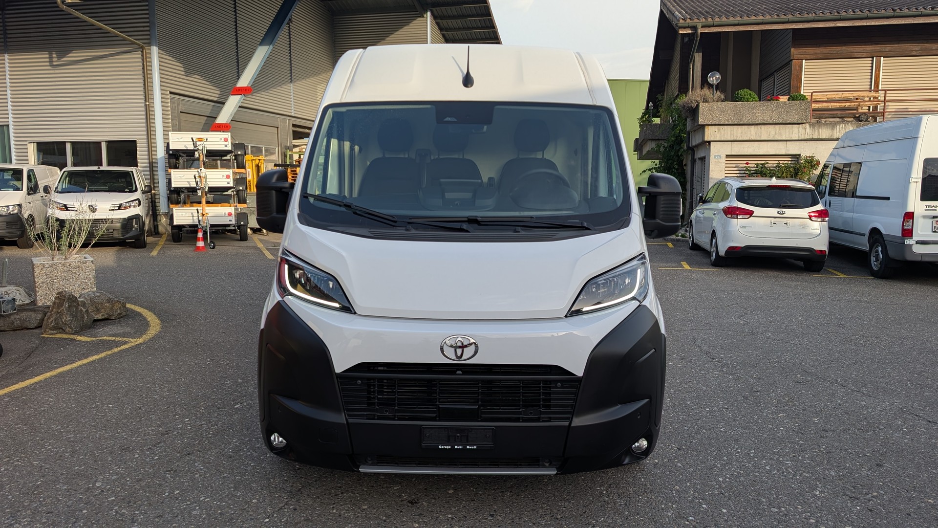 TOYOTA Proace MAX 2.2D Panel Van Advanced 3,5t L3H2-showroom-element-1