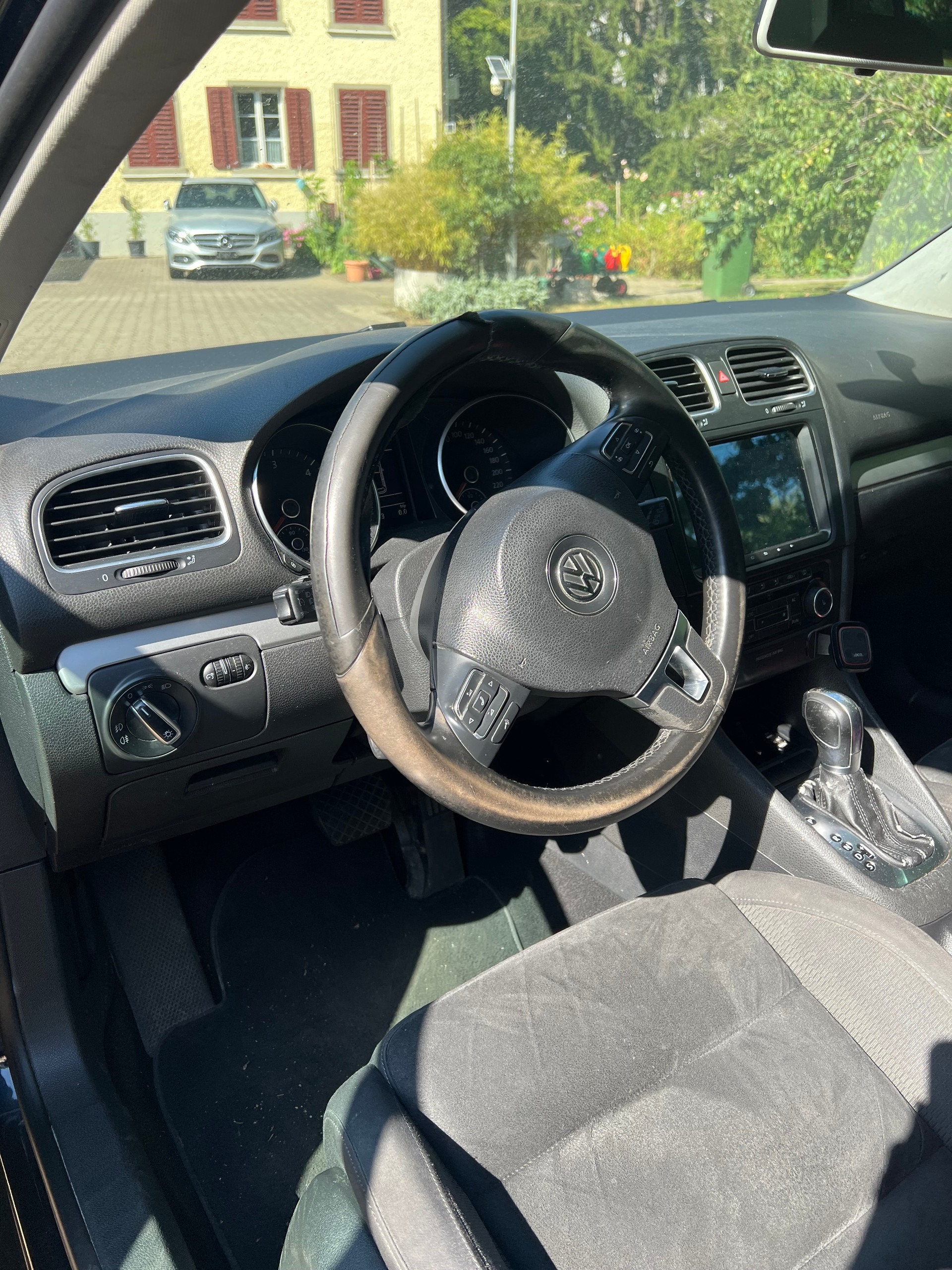 VW Golf 2.0 TDI Highline DSG-image-5