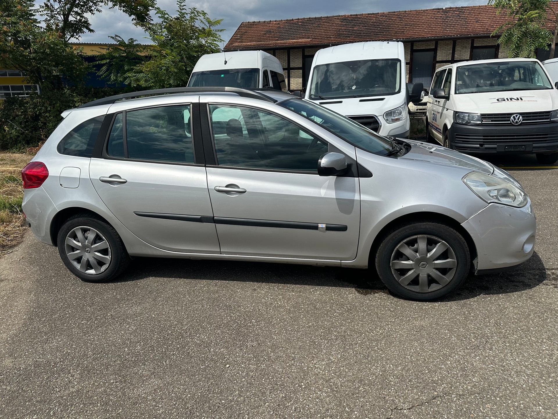 RENAULT Clio Grandtour 1.2 16V Expression-showroom-element-2