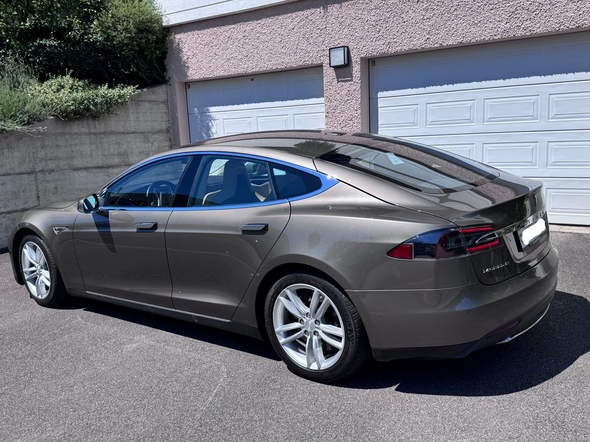 TESLA 85 D-image-4