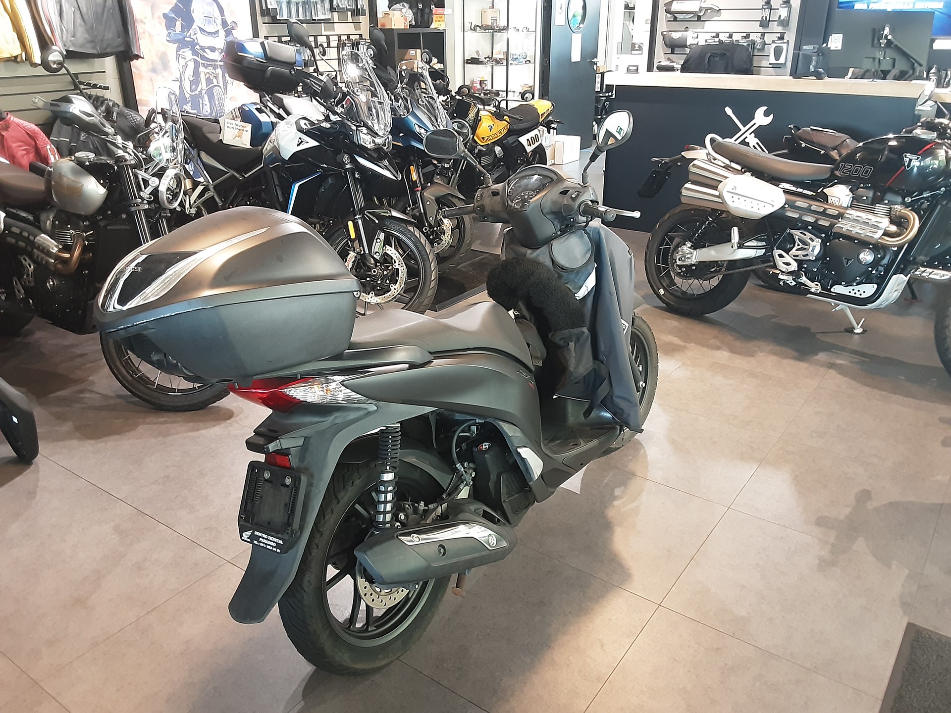 HONDA SH 125 i-image-4