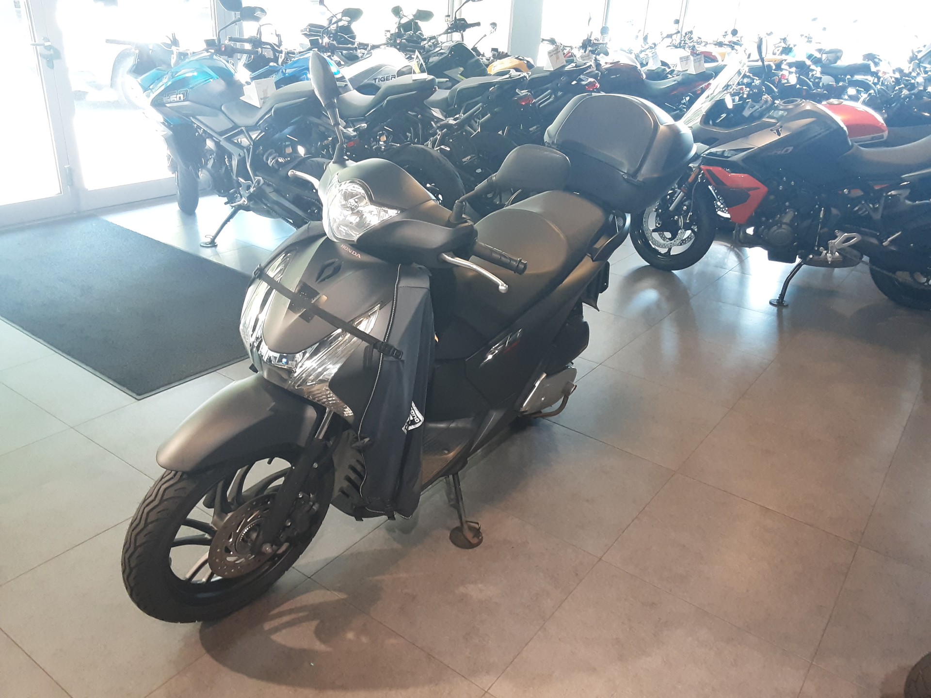 HONDA SH 125 i-image-3
