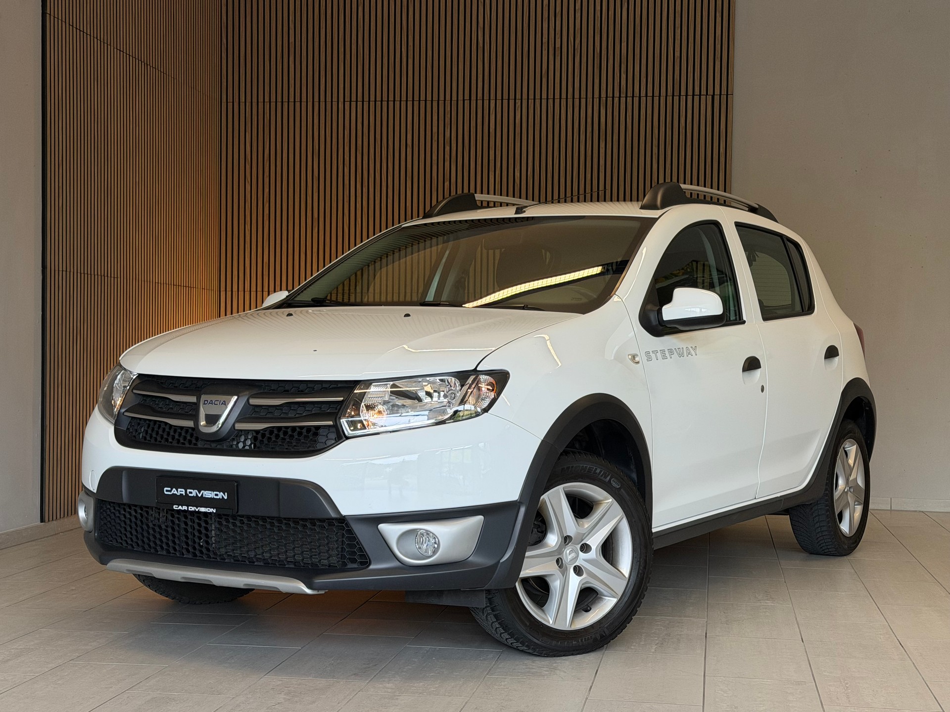 DACIA Sandero Tce 90 Stepway Lauréate Automatic