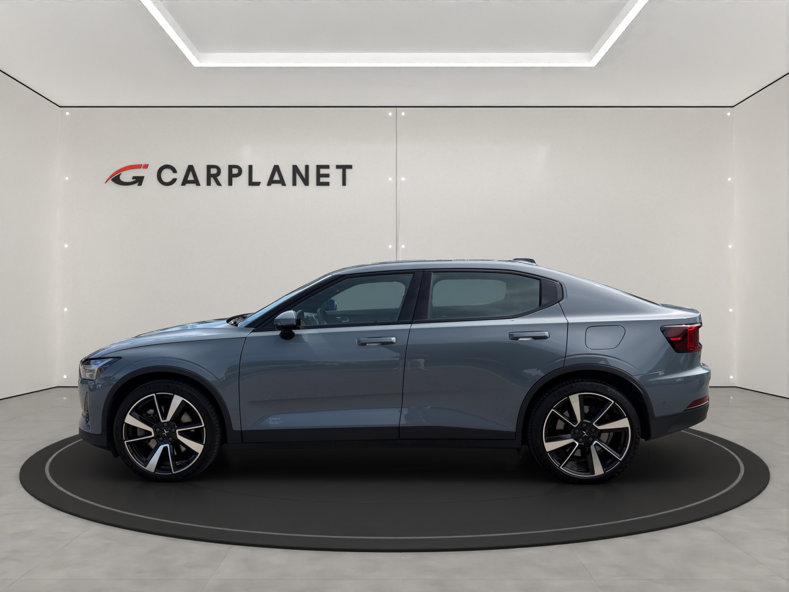 POLESTAR 2 Long Range Dual Motor-showroom-element-1