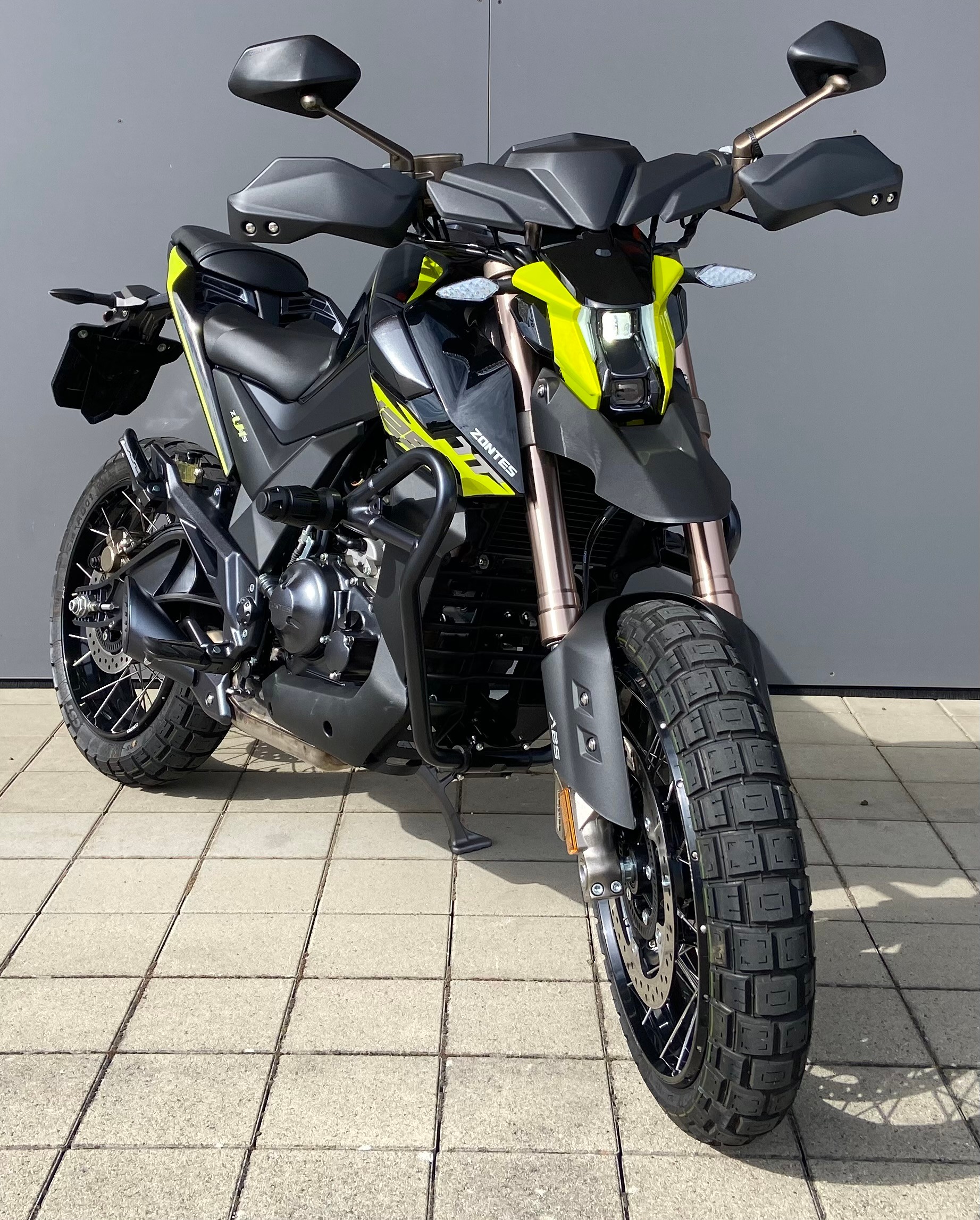 ZONTES U1