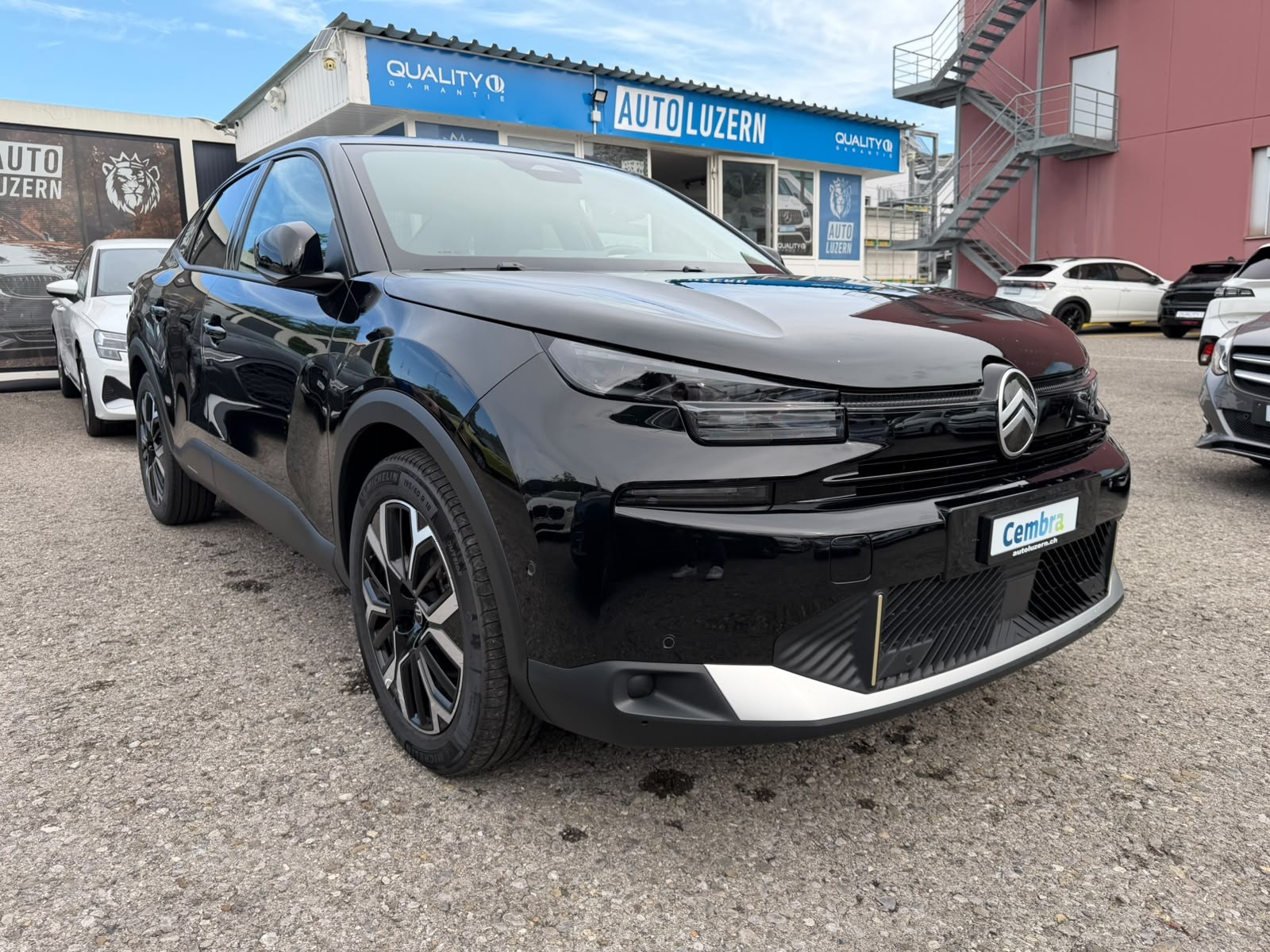 CITROEN C4 X HEV Max-image-5