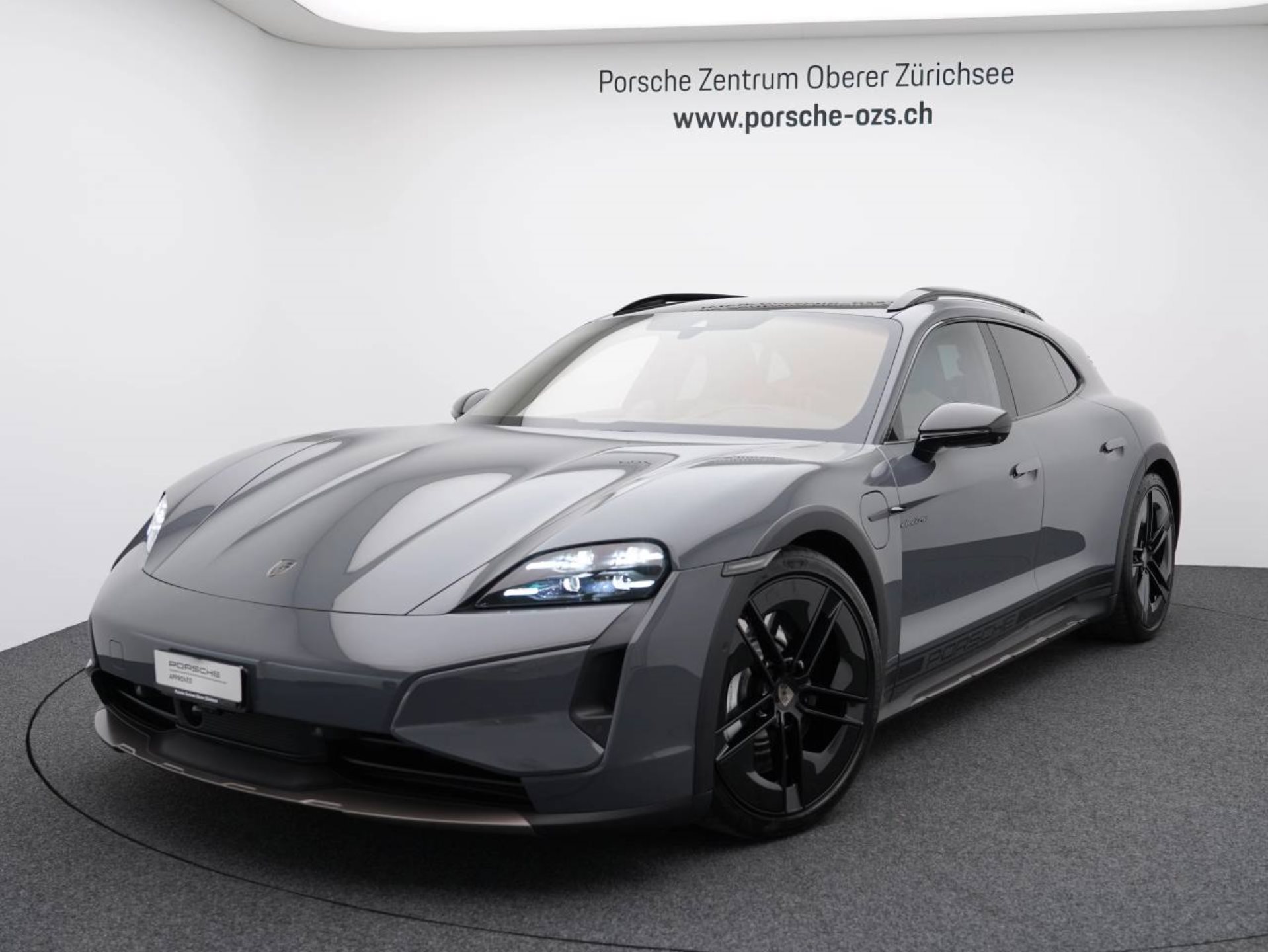 PORSCHE Taycan Turbo Cross Turismo