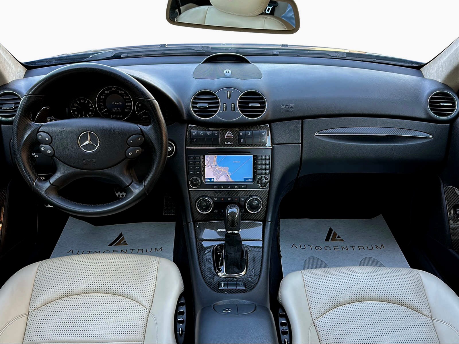 MERCEDES-BENZ CLK 63 AMG Avantgarde 7G-Tronic-image-11