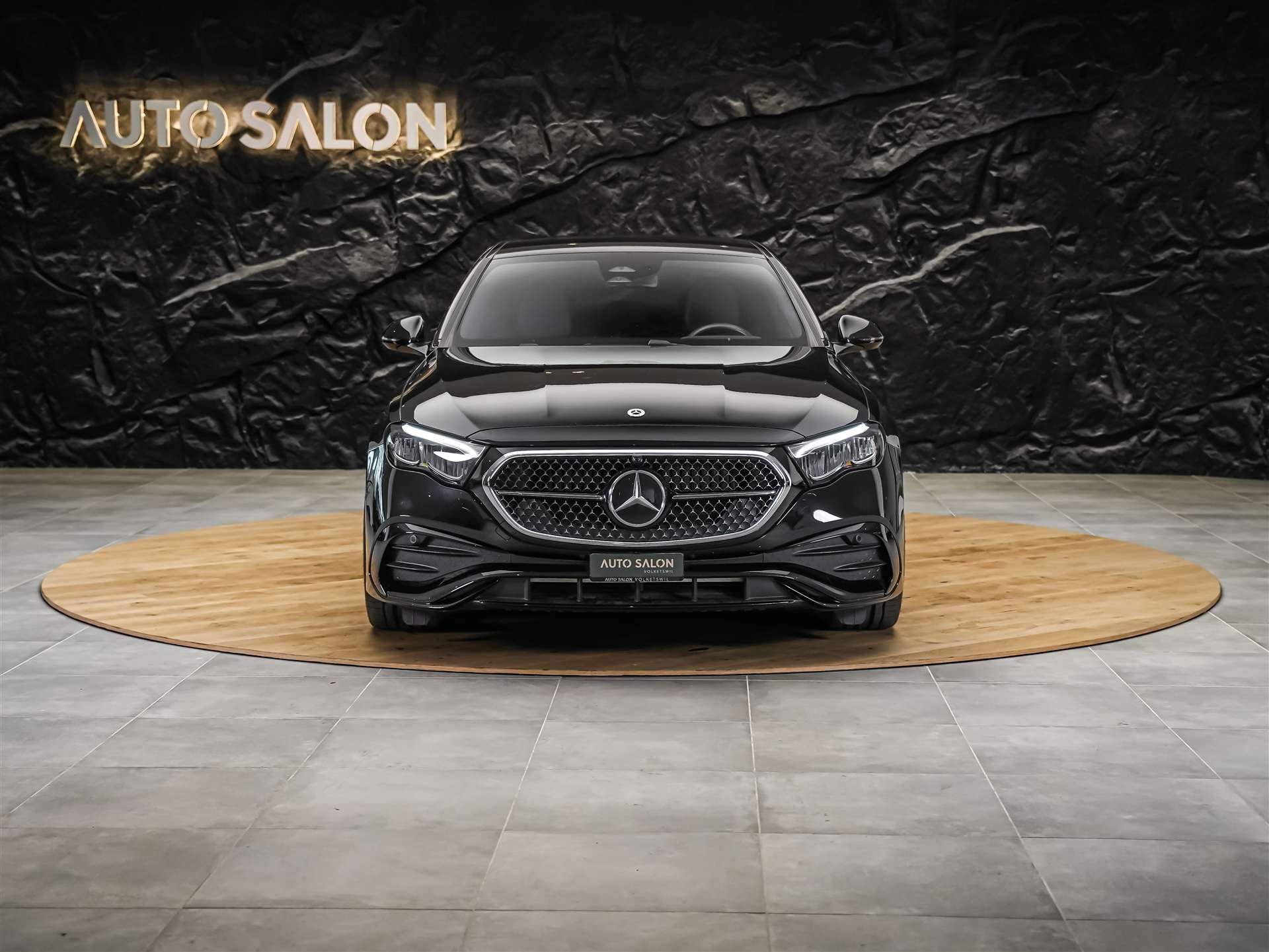 MERCEDES-BENZ E 220 d AMG Line 9G-Tronic 21" Felgen*Werksgarantie*Lenkradheizung*-image-7