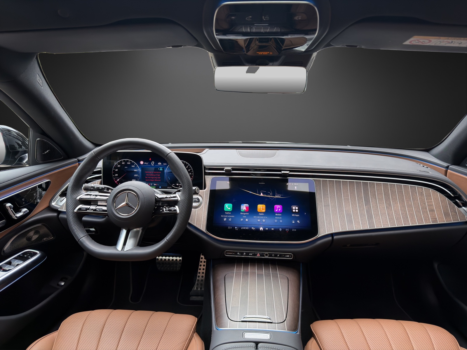MERCEDES-BENZ E 300 de T 4Matic EQ Hybrid 9G-Tronic-image-10