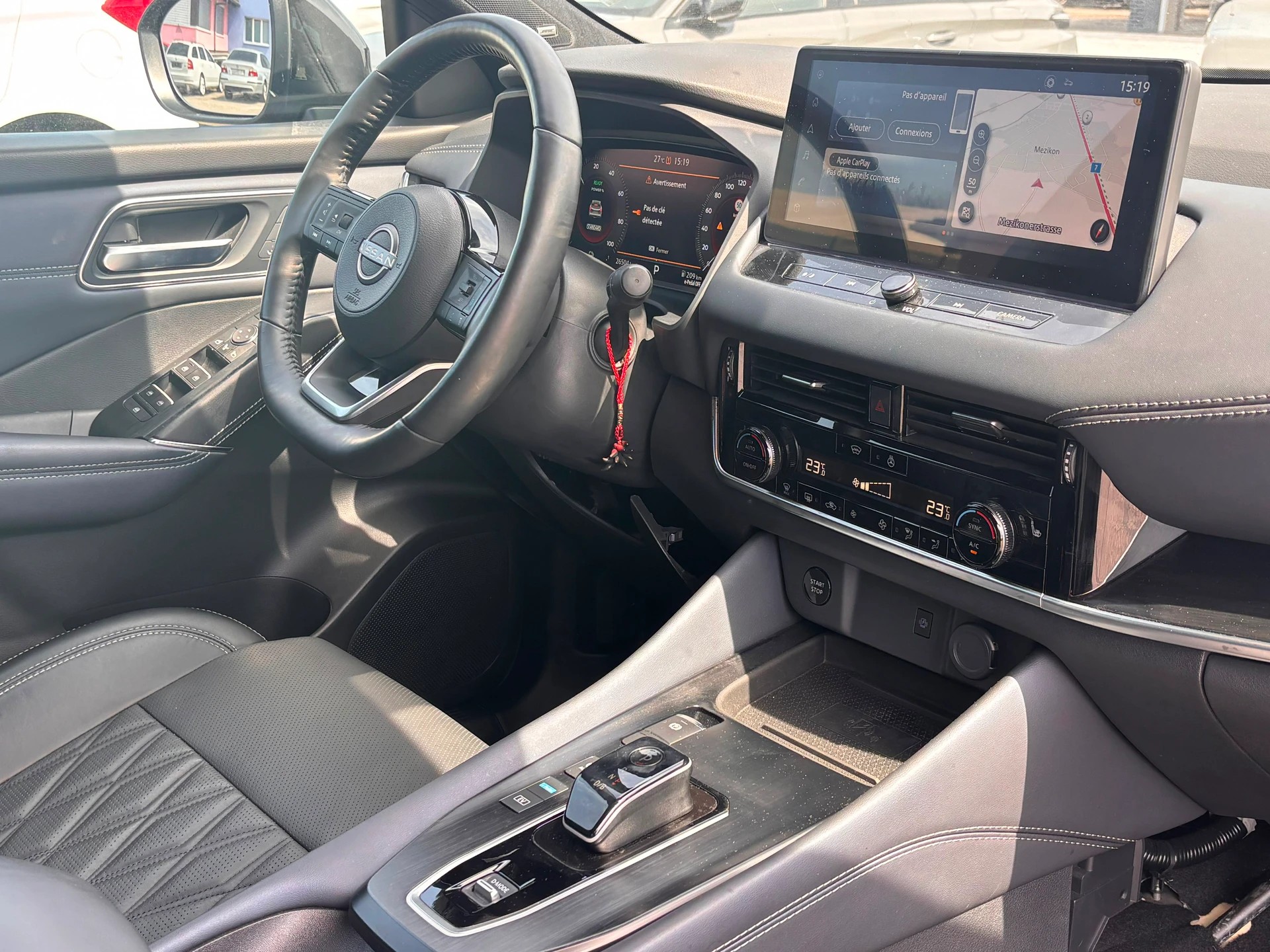 NISSAN Qashqai 1.5 VC-T e-Power Tekna-image-12
