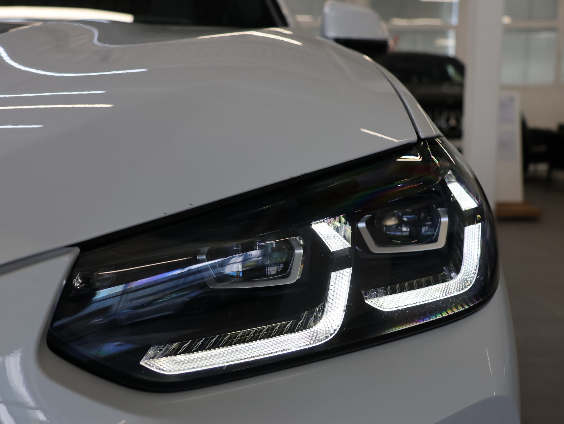 BMW X3 xDrive 48V 20d M Sport *MINERALWEISS*-image-5