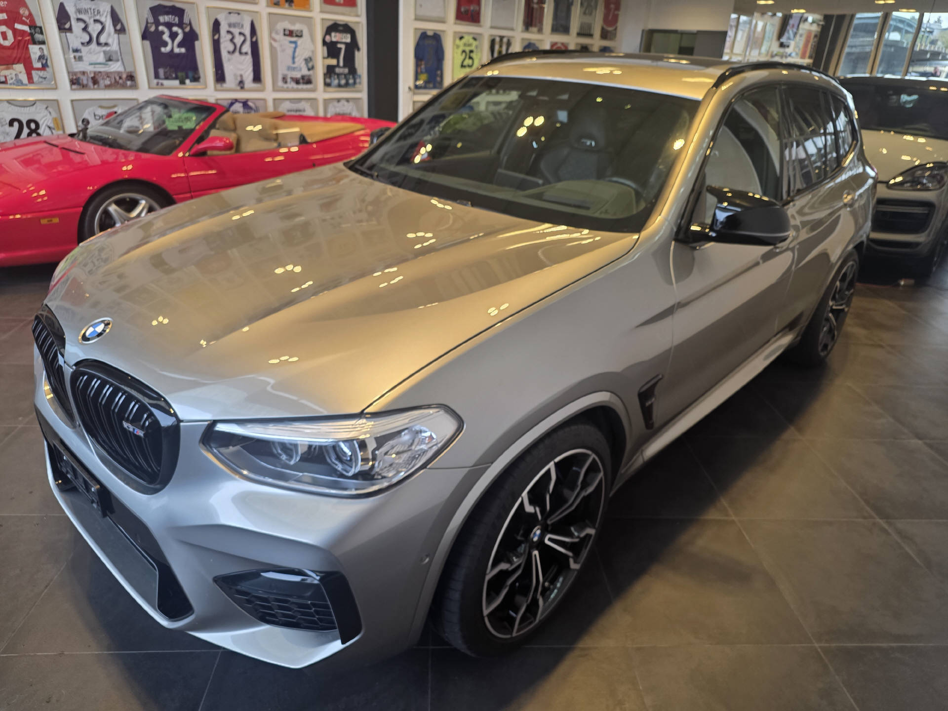 BMW X3 M Competition-showroom-element-2