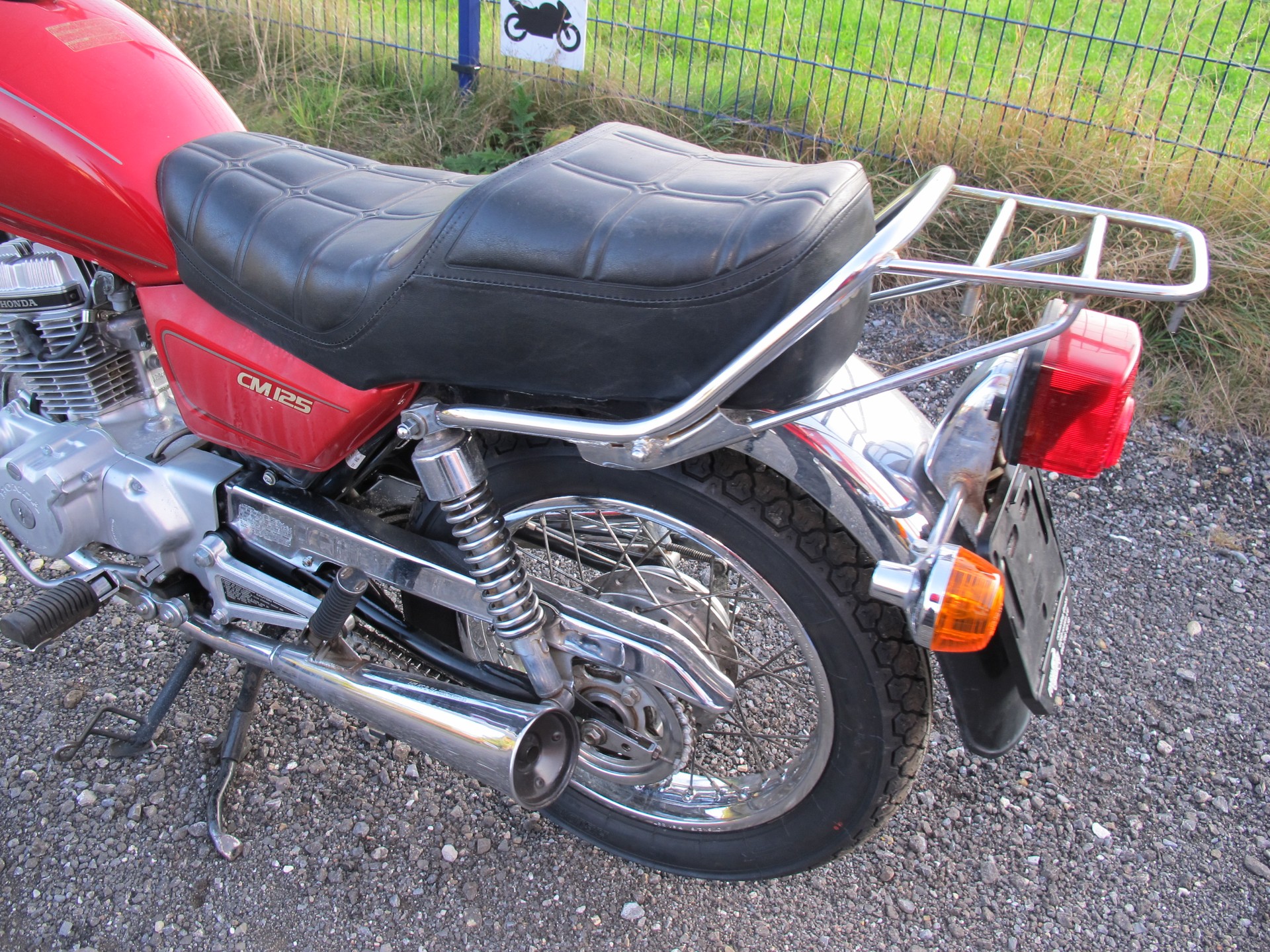 HONDA CM 125 C-image-9