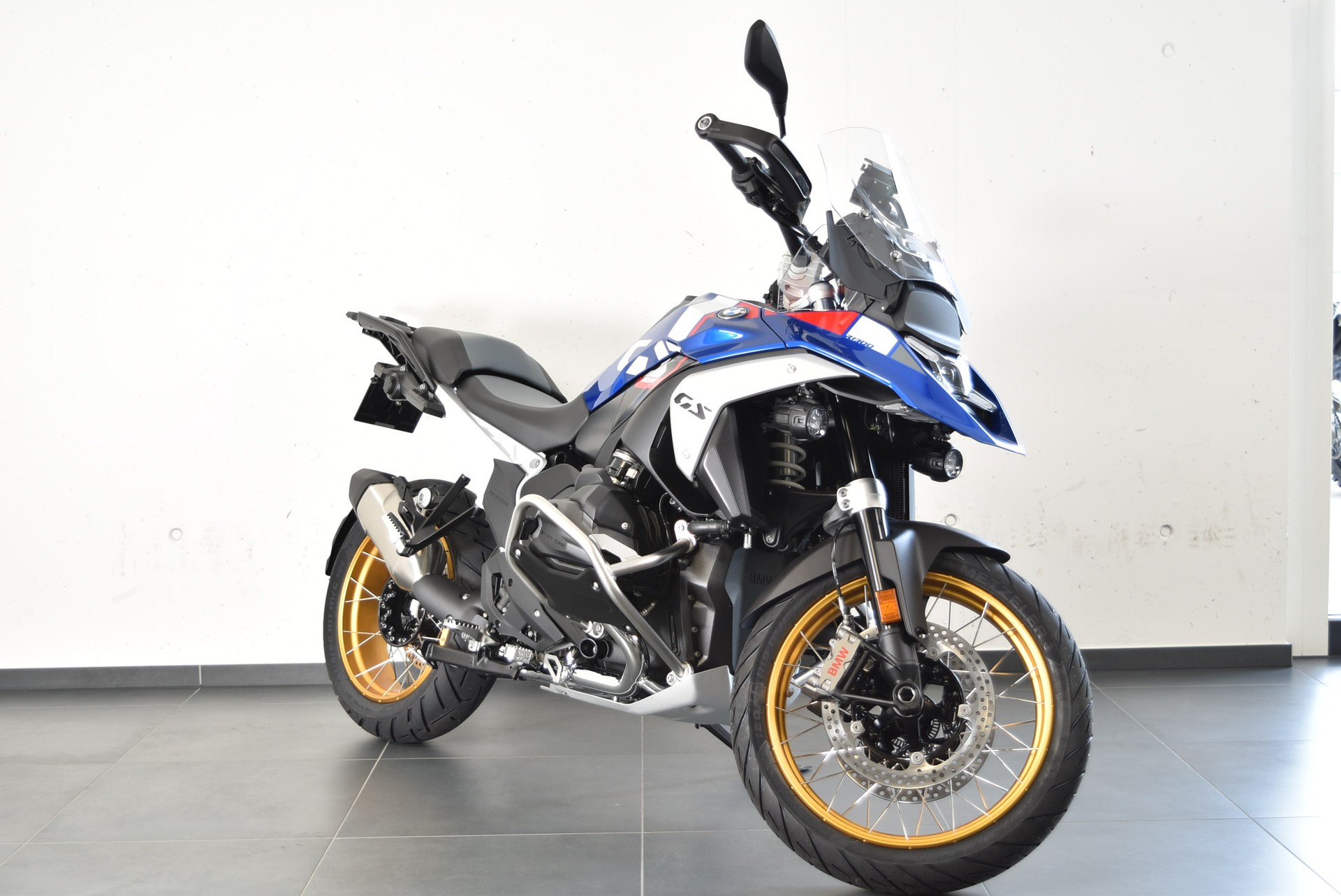 BMW R 1300 GS-image-2