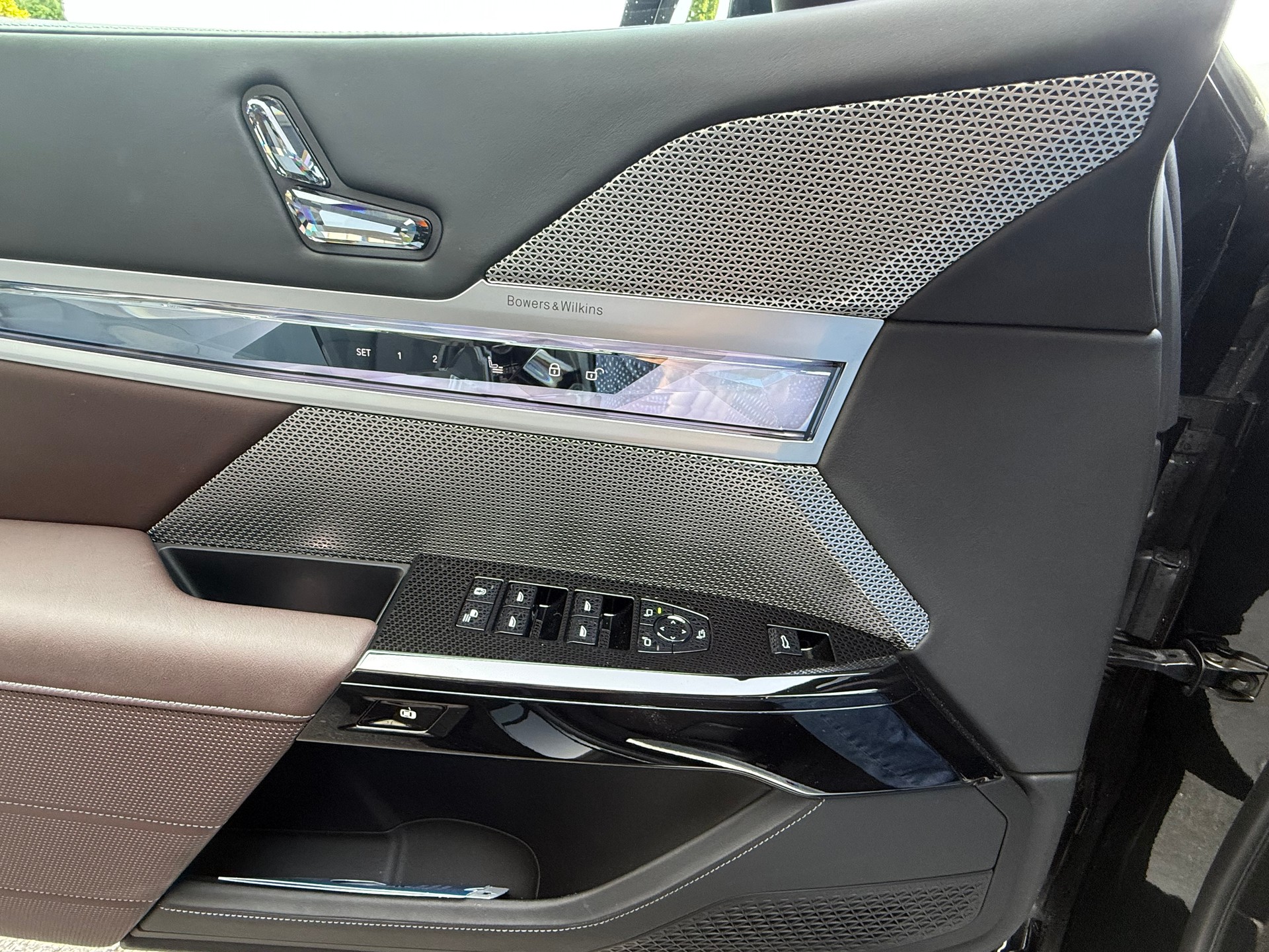 BMW i7 xDrive 60 M Sport-image-12