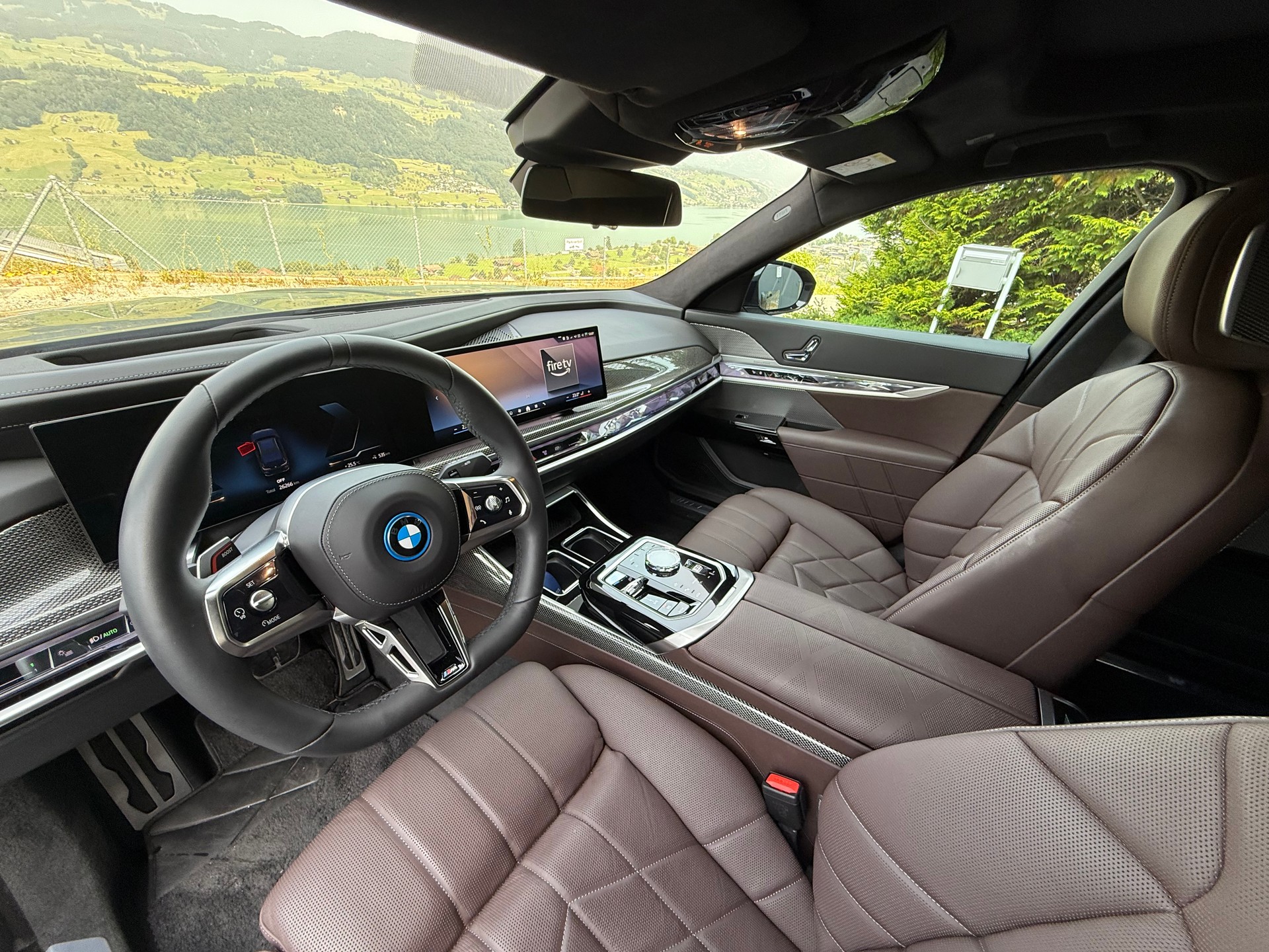 BMW i7 xDrive 60 M Sport-image-8