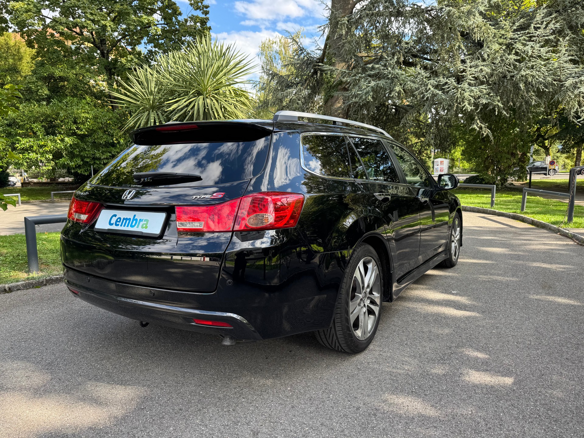 HONDA Accord Tourer 2.2 i-CTDi Type-S Advanced Safety Edition-image-7