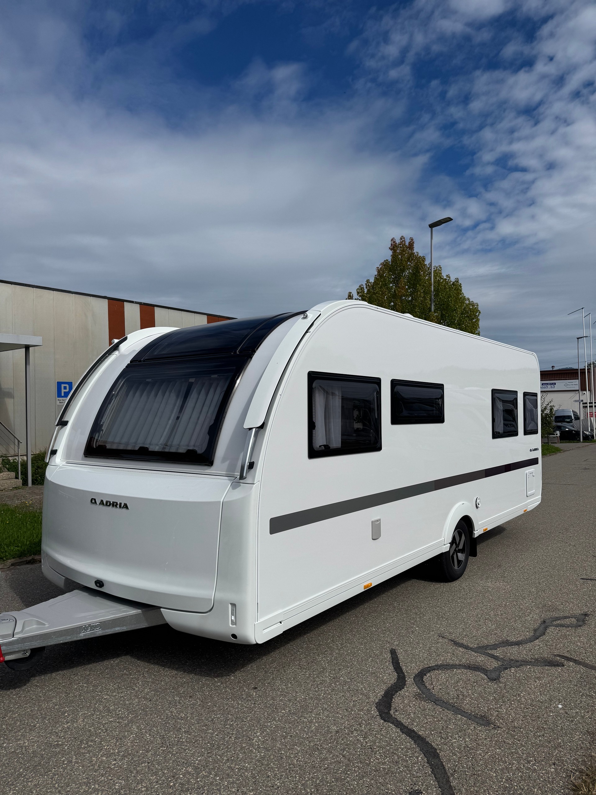 ADRIA Adora 572 UT