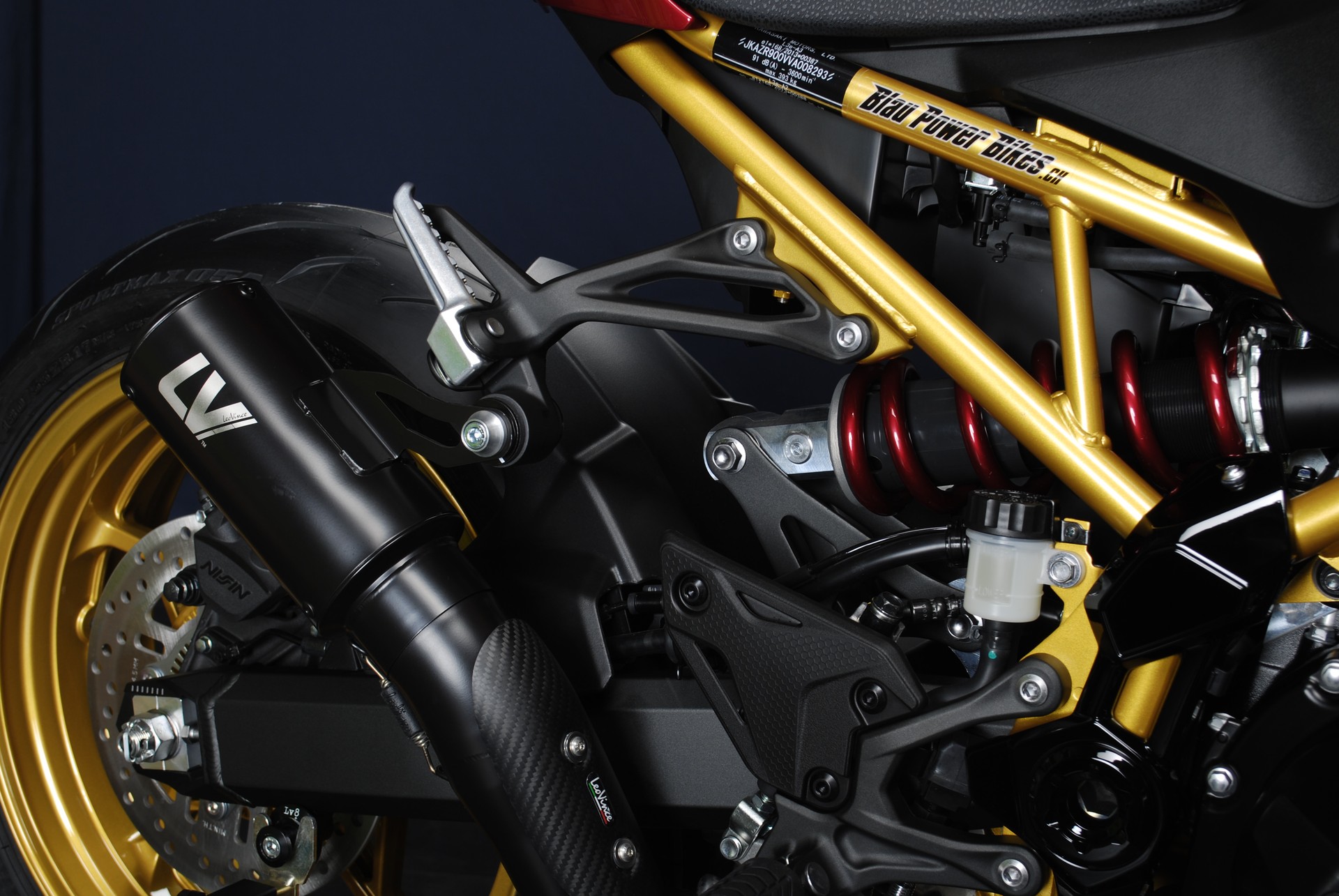 KAWASAKI Z 900 (91 kW) MY26 - Sonderumbau-image-1