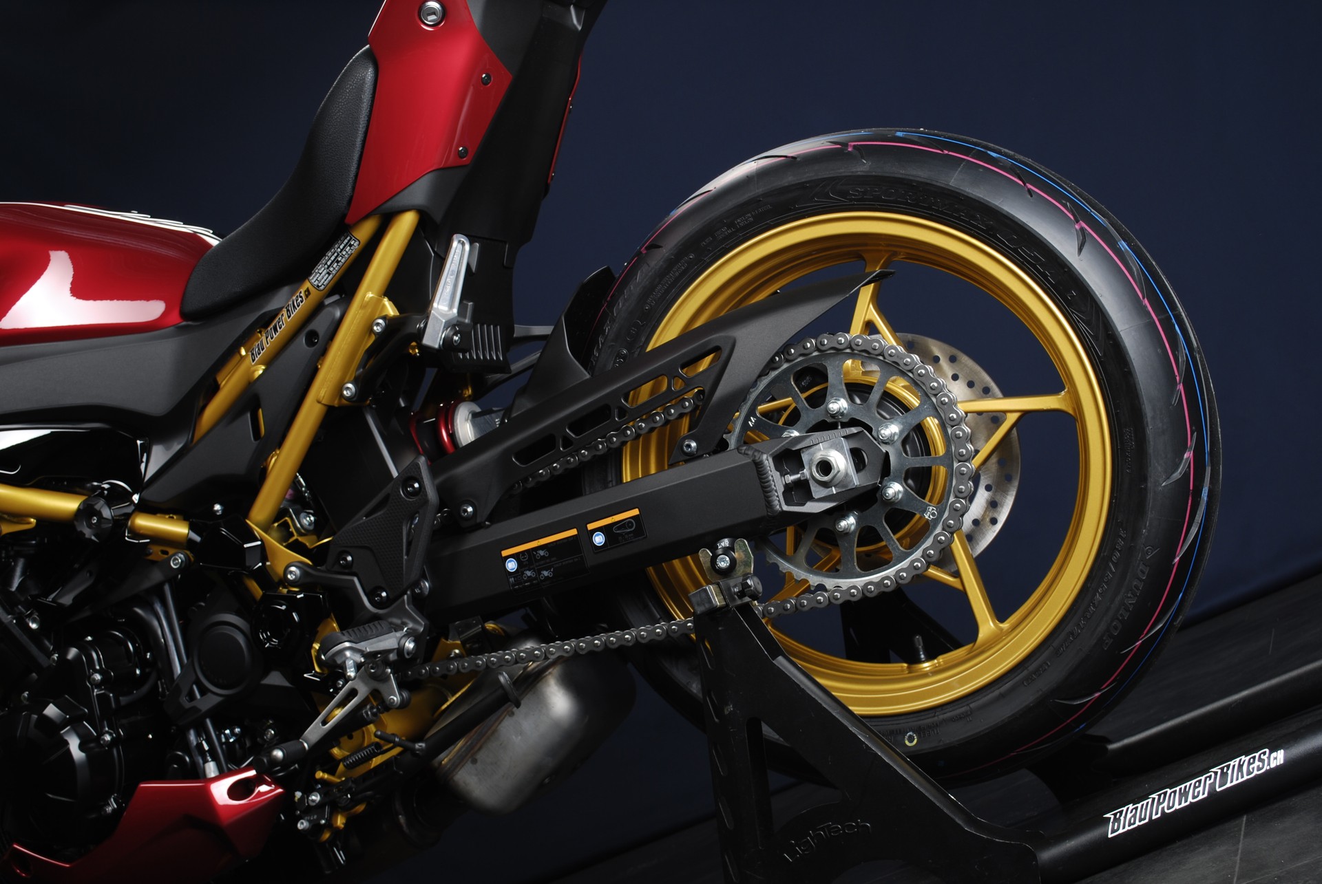 KAWASAKI Z 900 (91 kW) MY26 - Sonderumbau-image-11