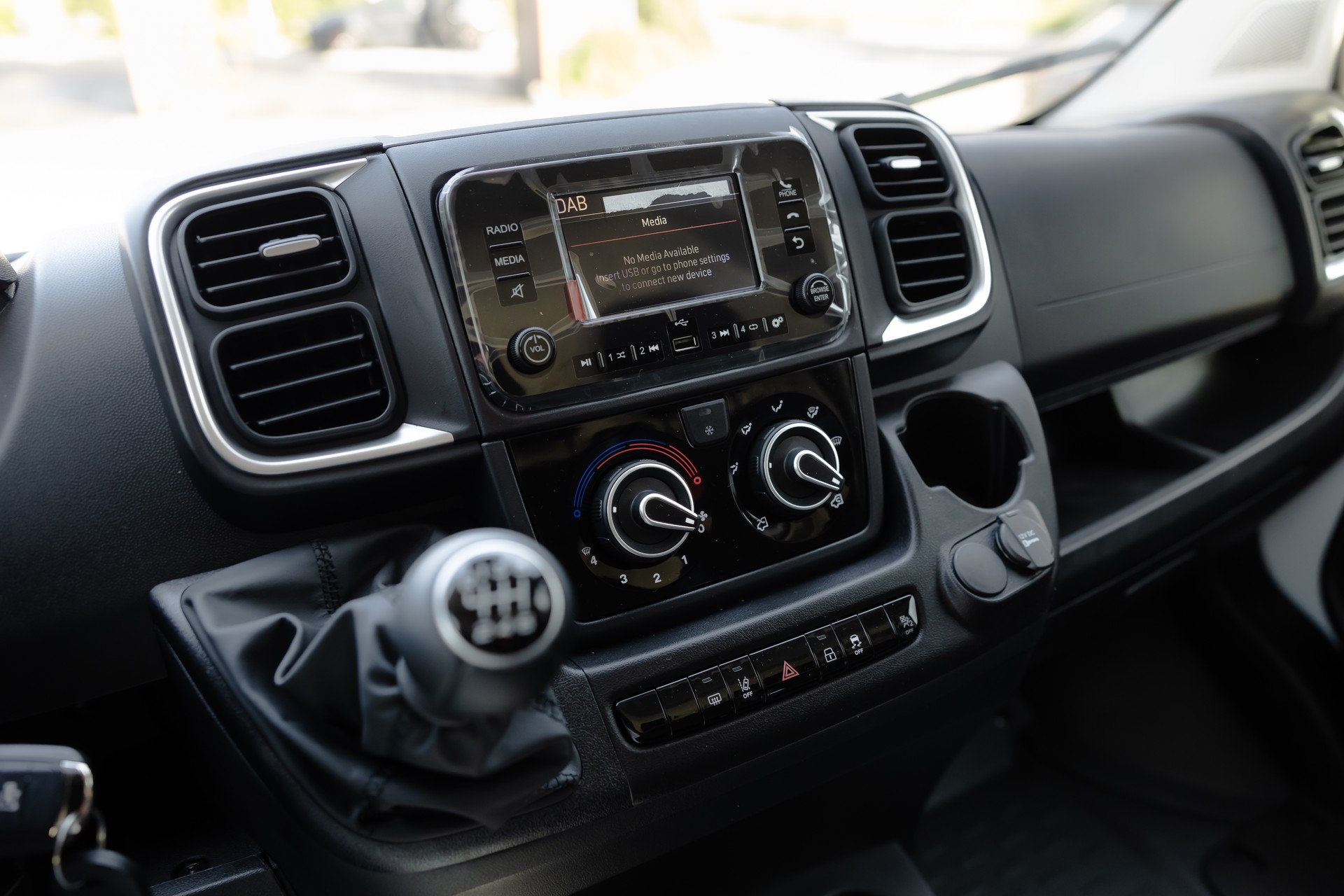 CITROEN Jumper 35 2.2 BlueHDi 140 L3H2-image-7