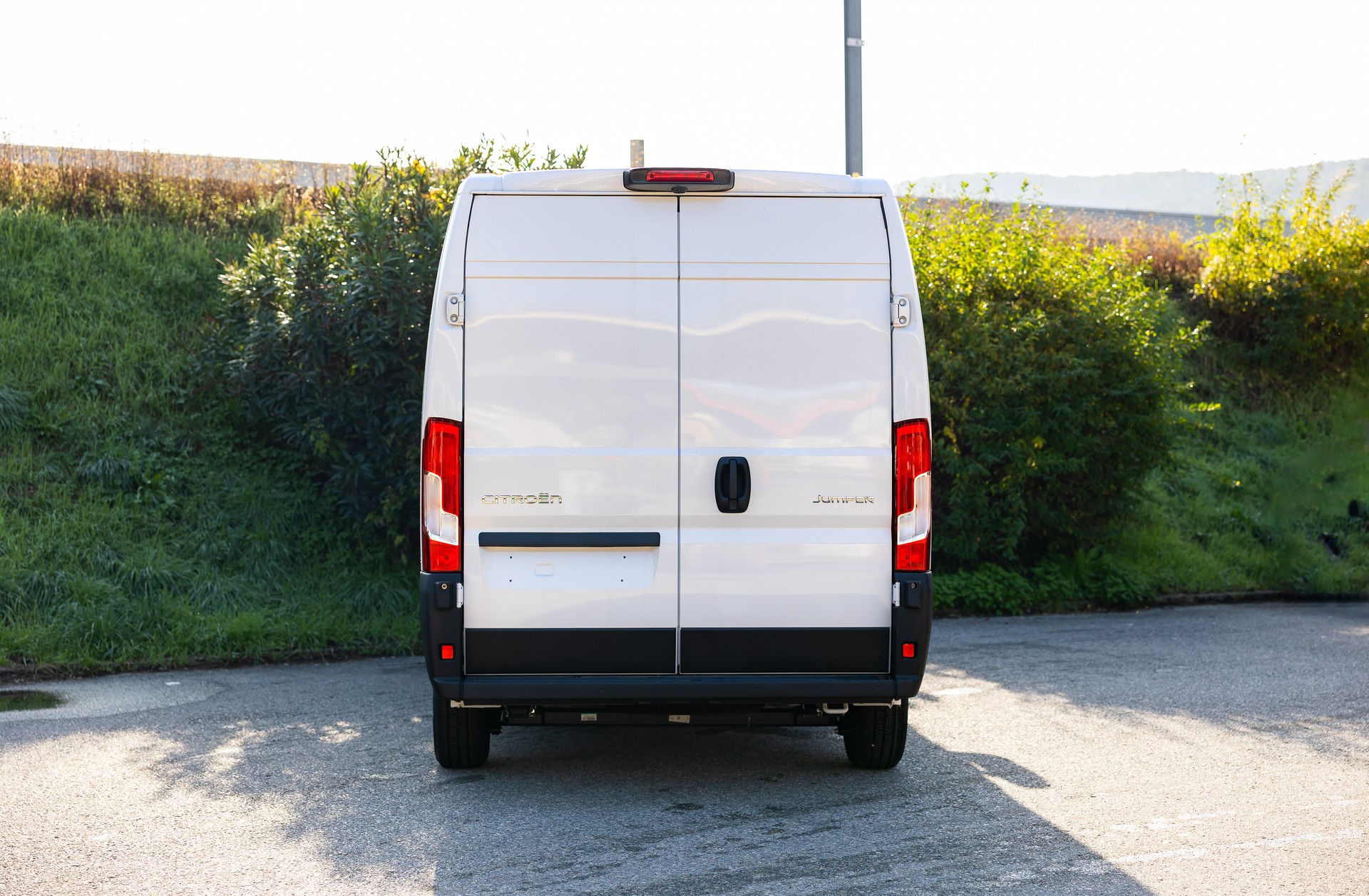 CITROEN Jumper 35 2.2 BlueHDi 140 L3H2-image-2