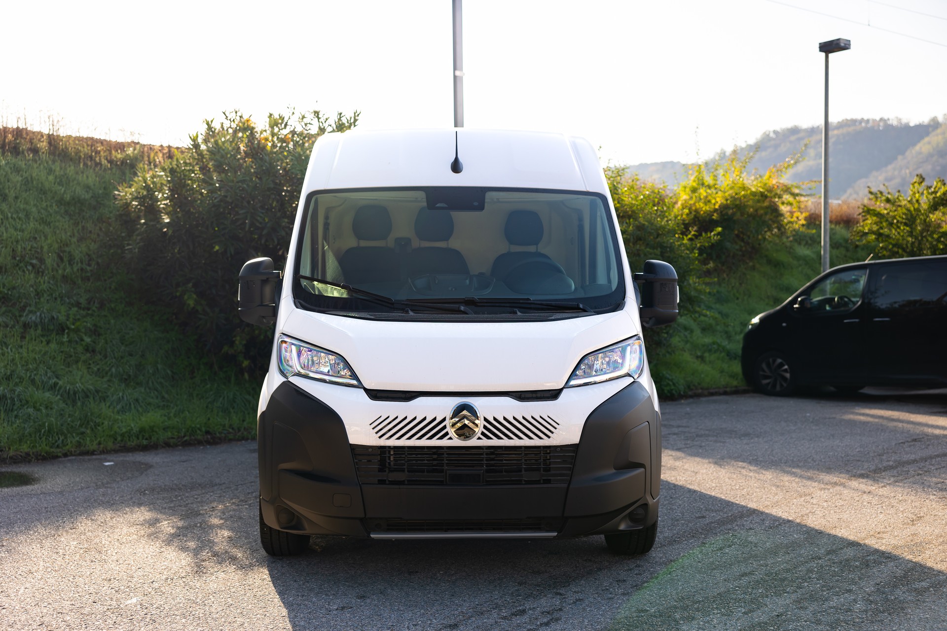 CITROEN Jumper 35 2.2 BlueHDi 140 L3H2-image-1