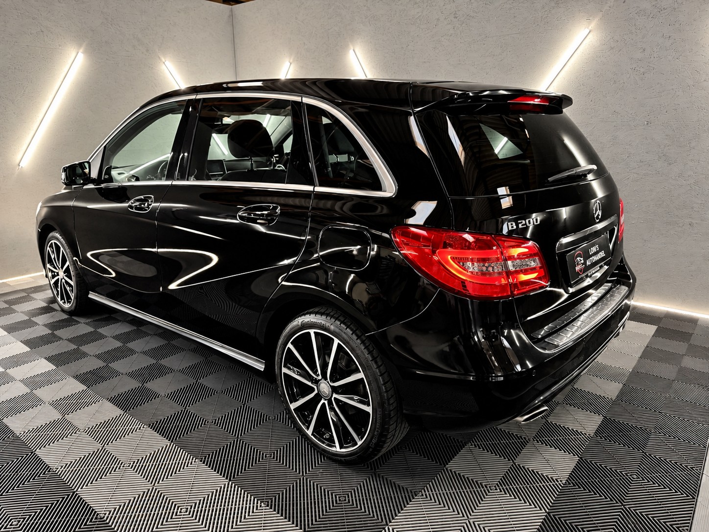 MERCEDES-BENZ B 200 7G-DCT-image-4
