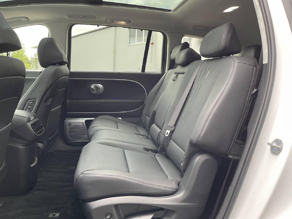 HYUNDAI Ioniq 9 Calligraphy 4WD-image-7