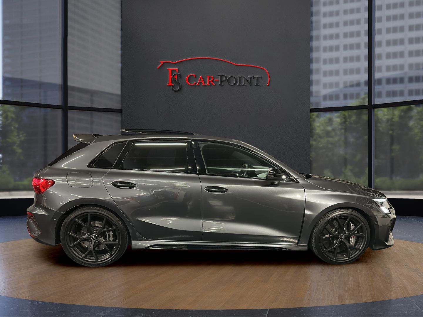 AUDI RS3 Sportback 2.5 TSI quattro S-tronic-image-5