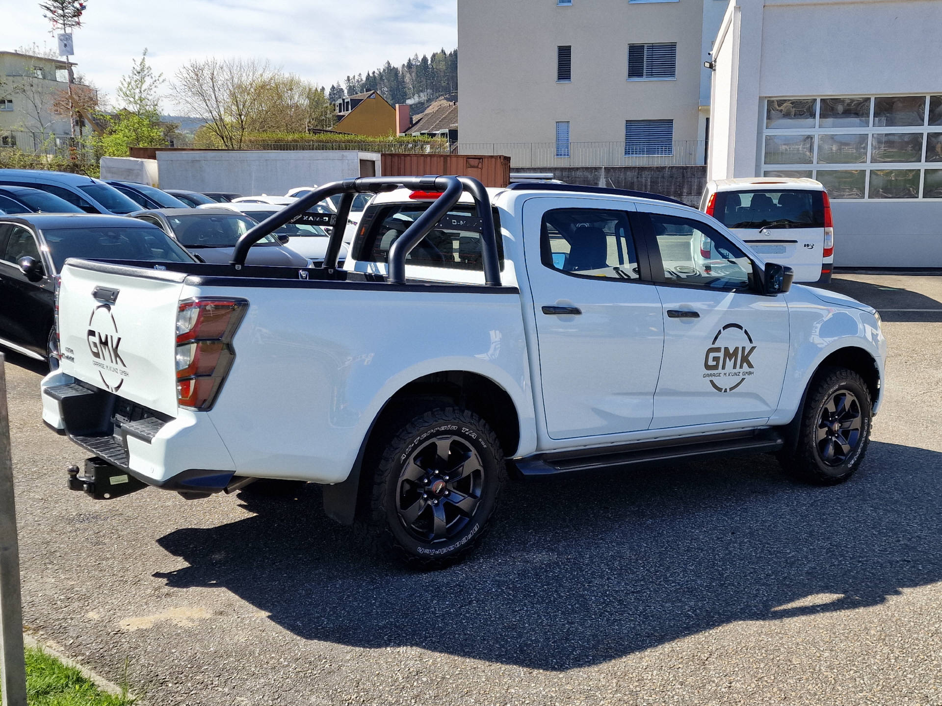 ISUZU D-Max Crew Pick-up 1.9 DDi N60 Nitro Sport 4x4-image-4