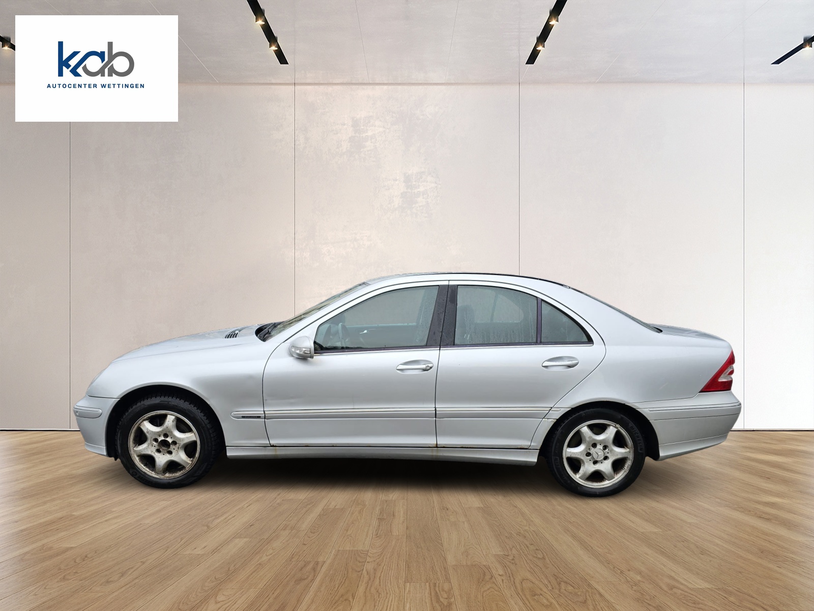 MERCEDES-BENZ C 280 Classic 4Matic Automatic-image-6