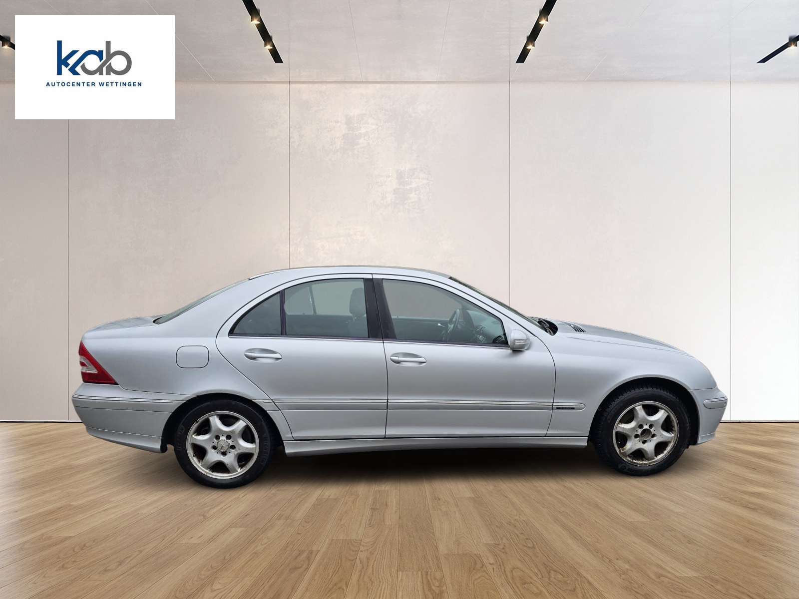 MERCEDES-BENZ C 280 Classic 4Matic Automatic-image-7